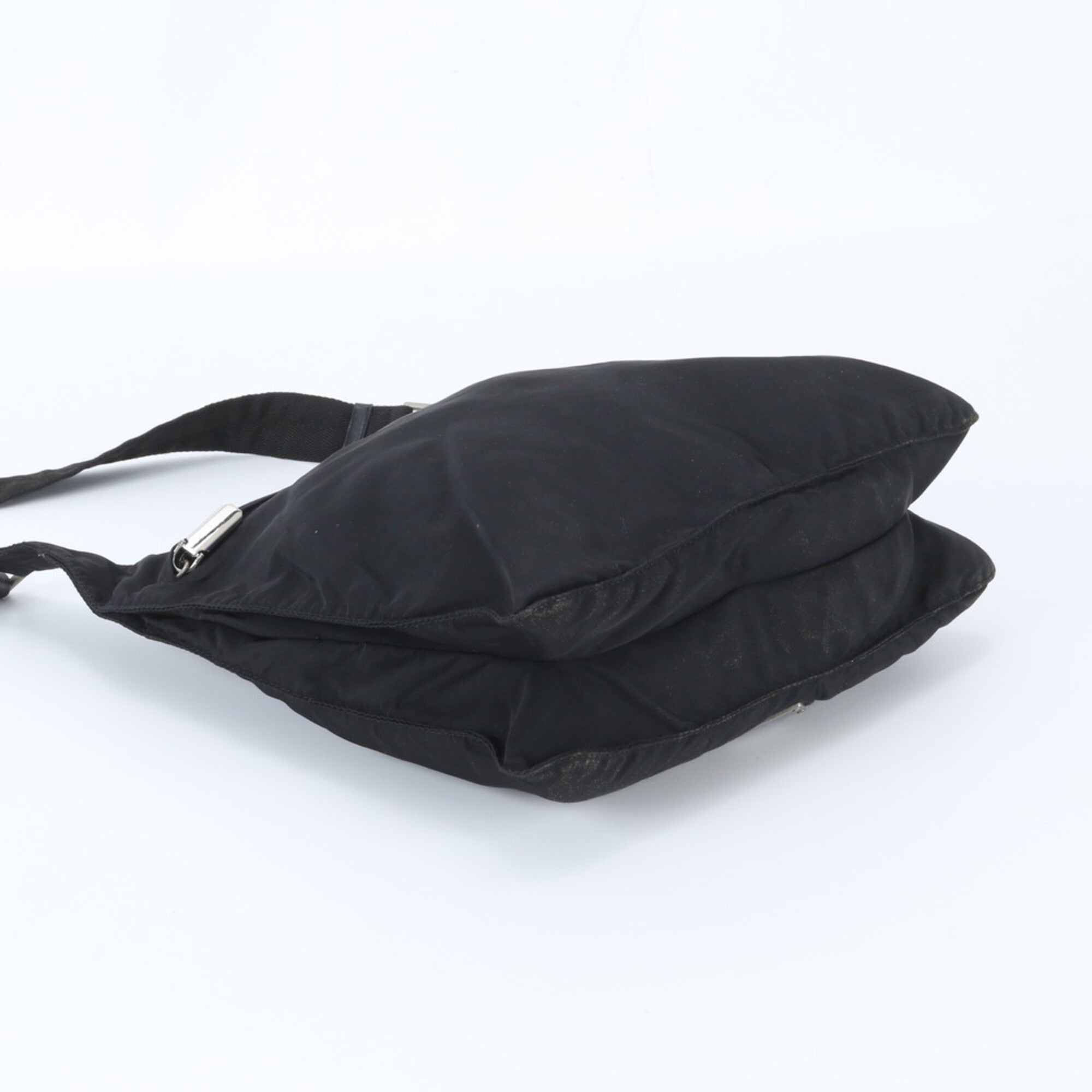 Prada Black Nylon Leather Shoulder Bag (Pre-Owned)