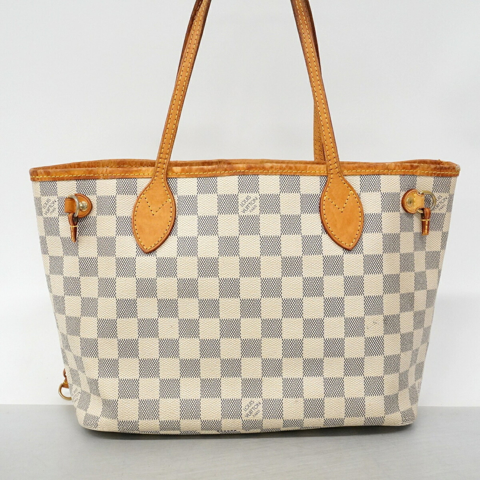 Louis Vuitton White Tote Bag (Pre-Owned)