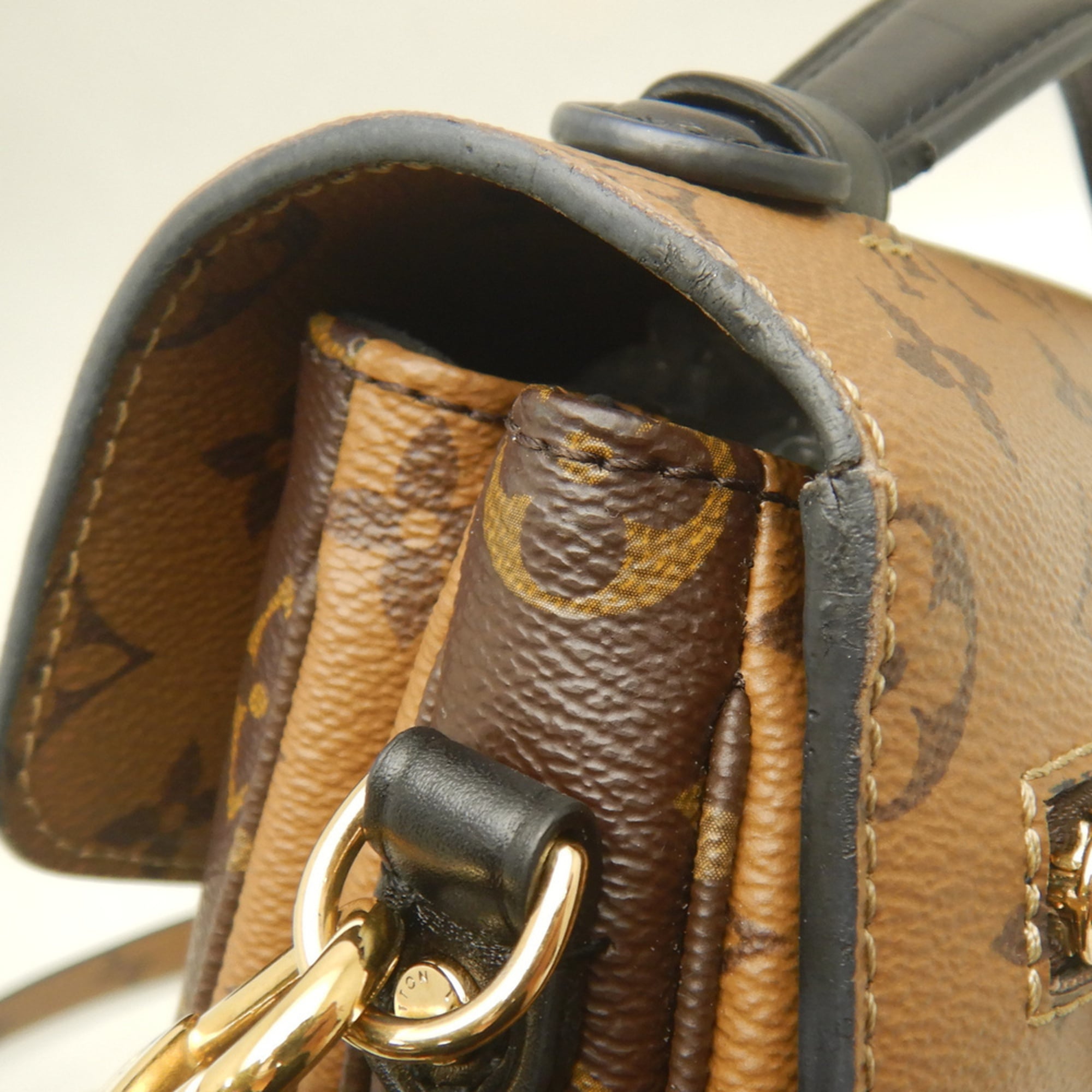 Louis Vuitton Brown Monogram Reverse Monogram Reverse Handbag (Pre-Owned)