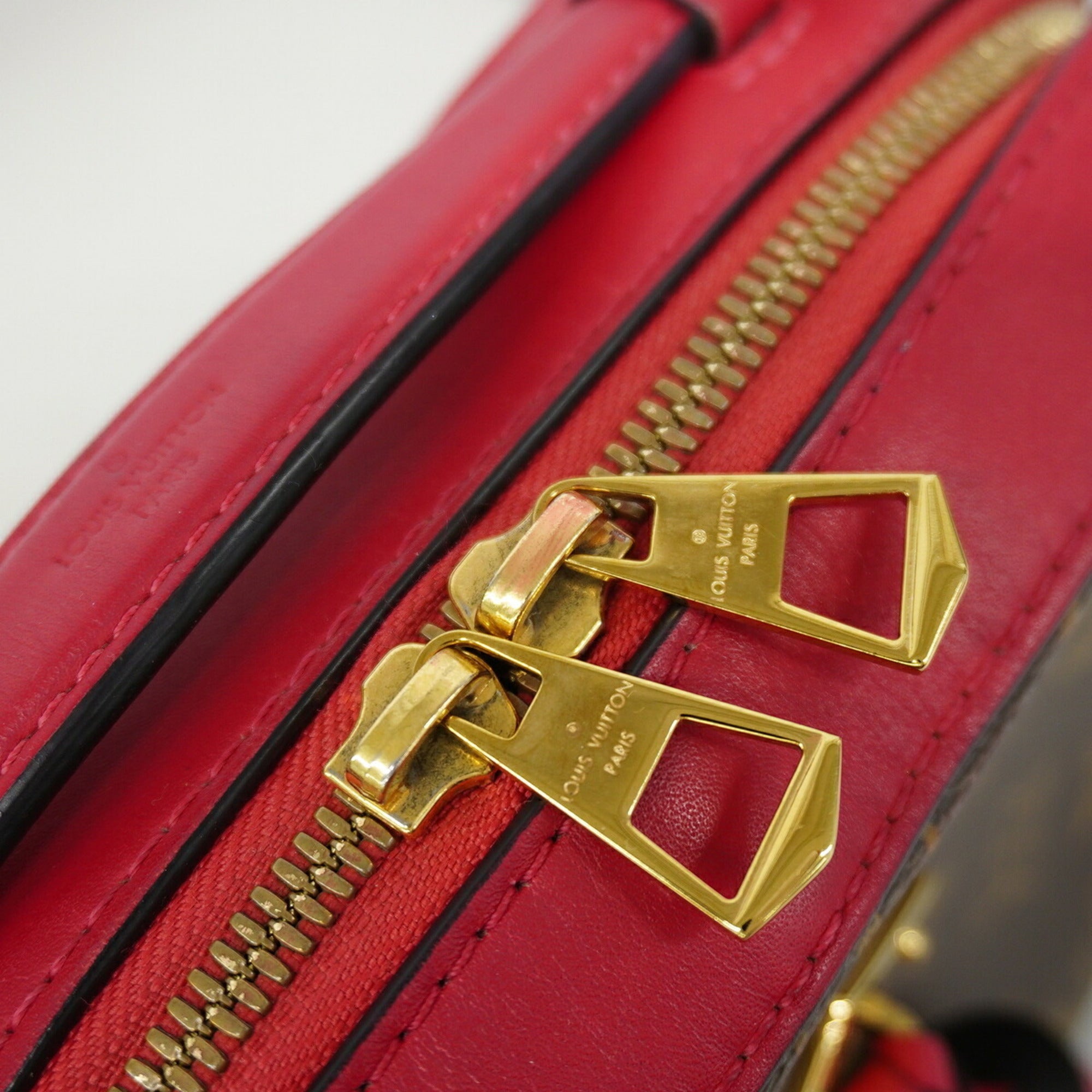 Louis Vuitton Brown Freesia Shoulder Bag (Pre-Owned)