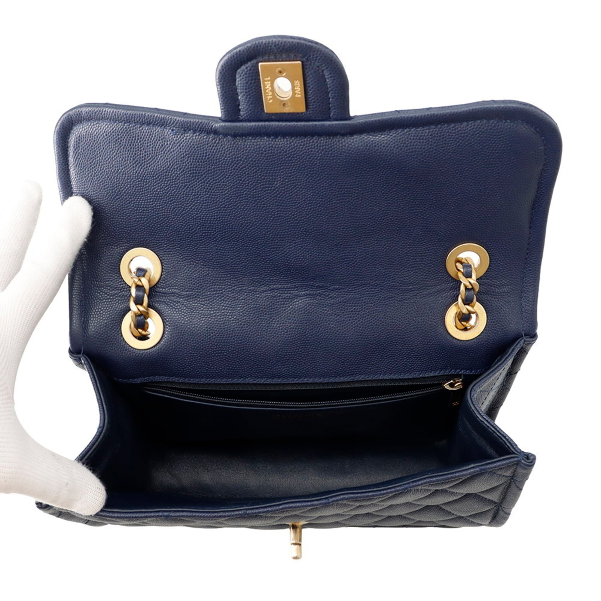 Chanel Navy Grained Calfskin Handbag Shoulder Bag (Pre-Owned)