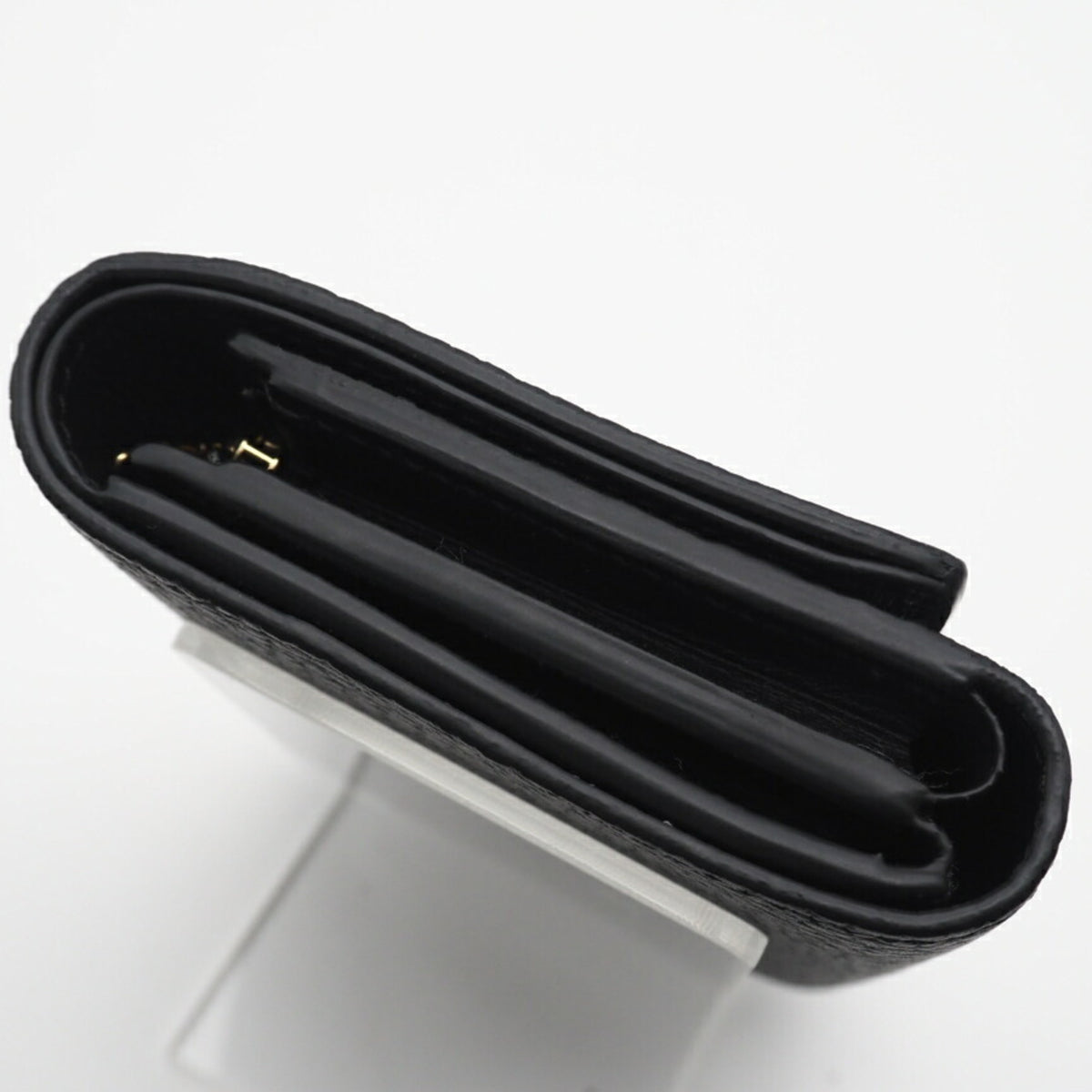 Louis Vuitton Taurillon Black Leather Wallet (Bi-Fold) (Pre-Owned)