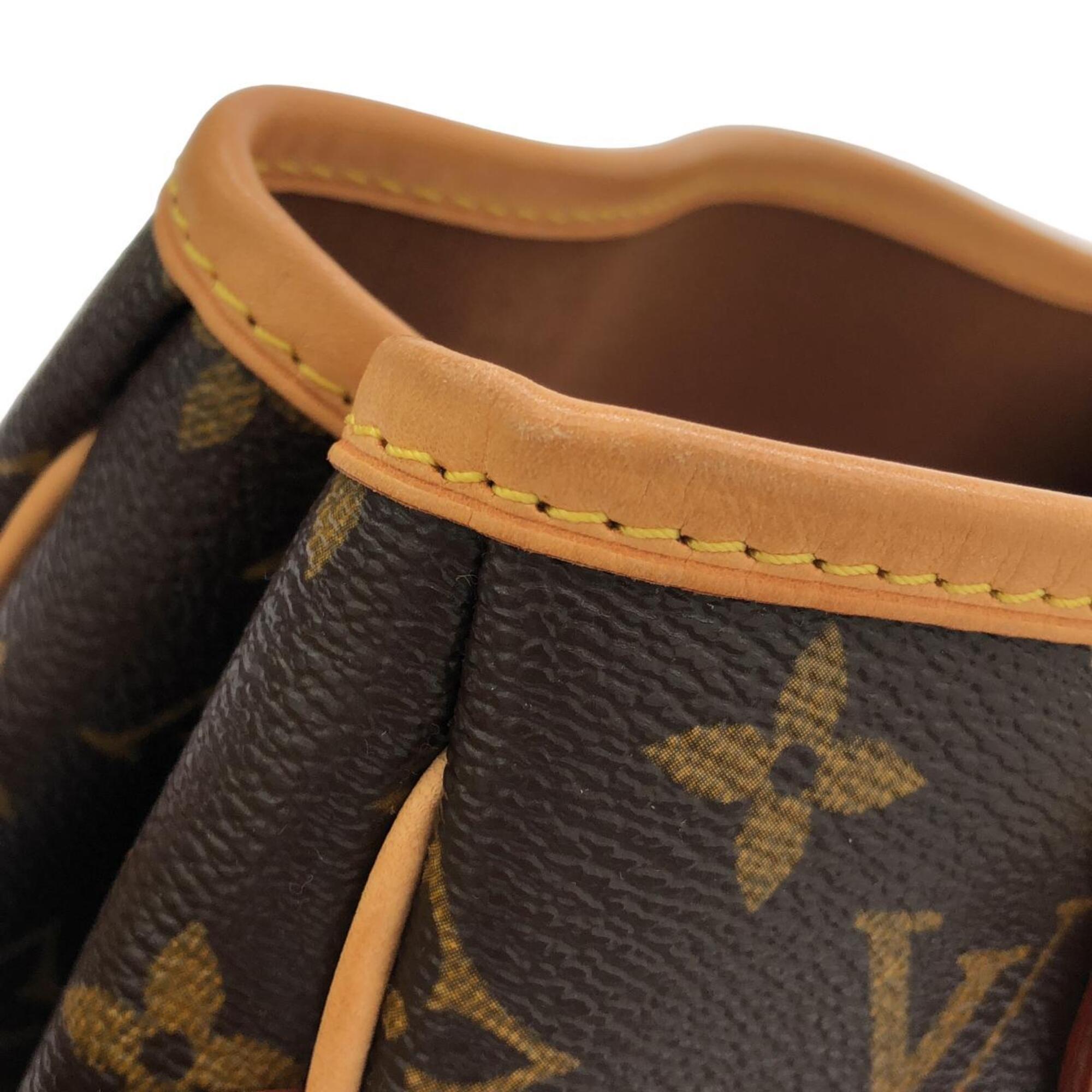 Louis Vuitton Marron Coated Canvas Handbag (Pre-Owned)
