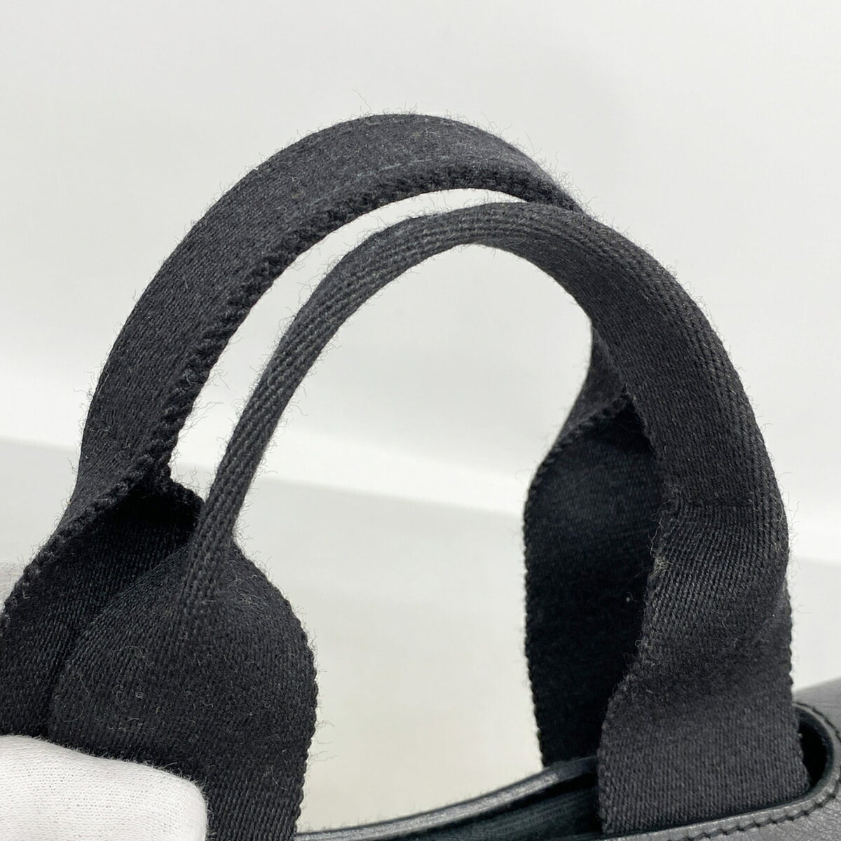 Hermes Black Toile Chevron Tote Bag (Pre-Owned)