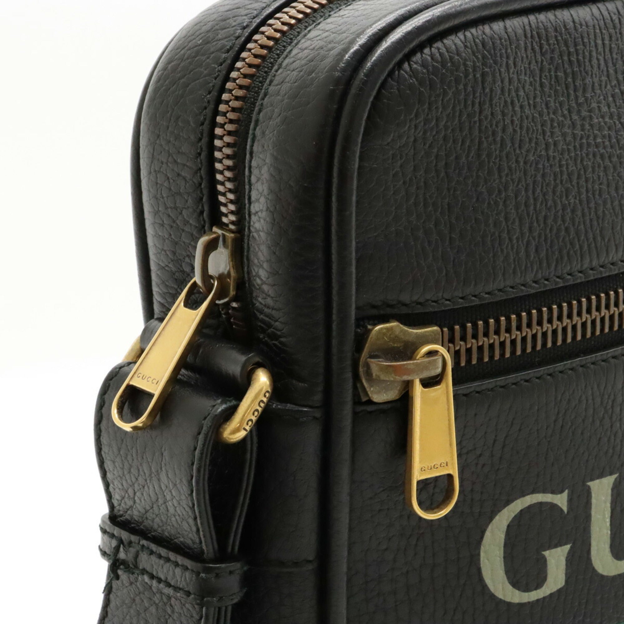 Gucci Black Leather Shoulder Bag (Pre-Owned)