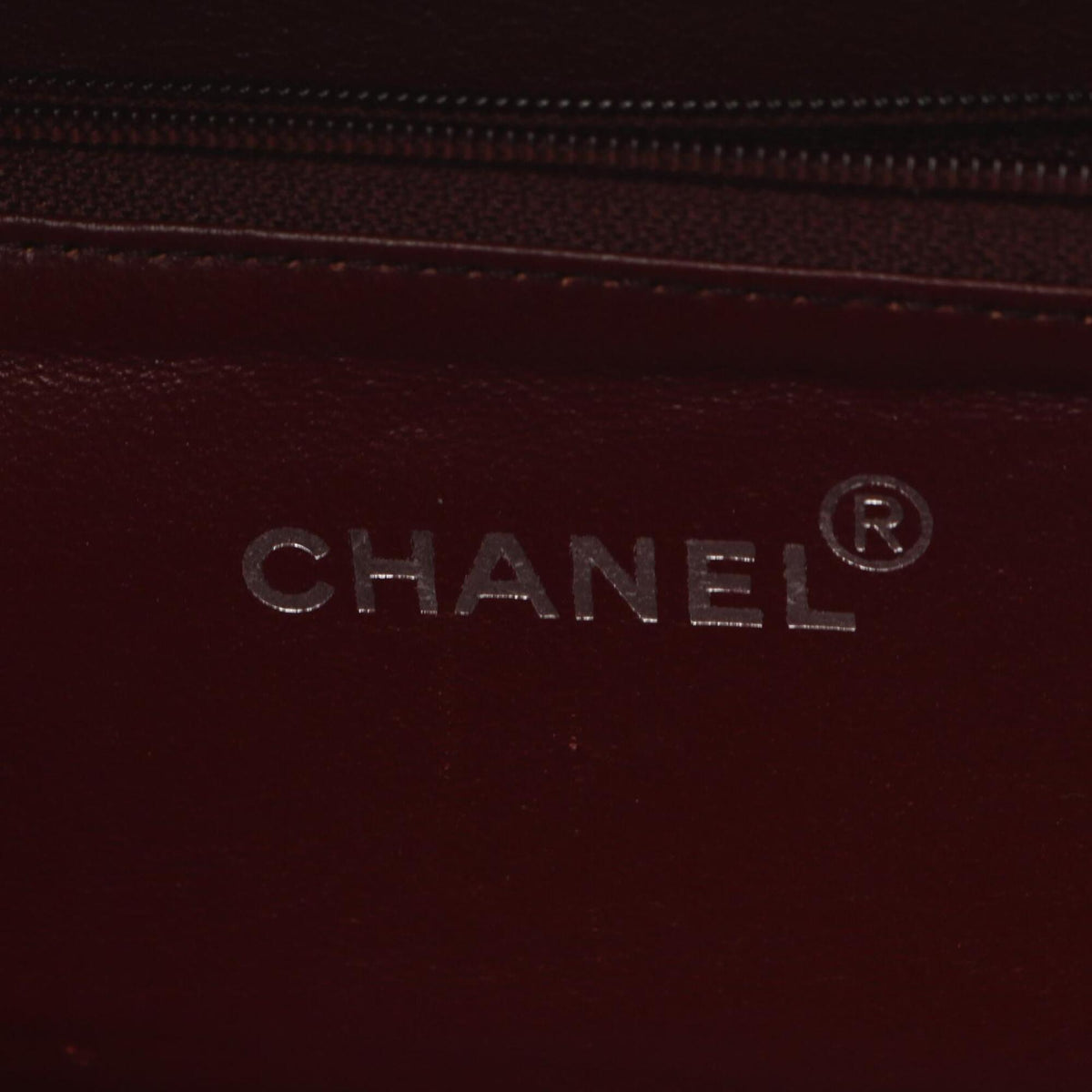 Chanel Black Brown Leather Wood Handbag (Pre-Owned)