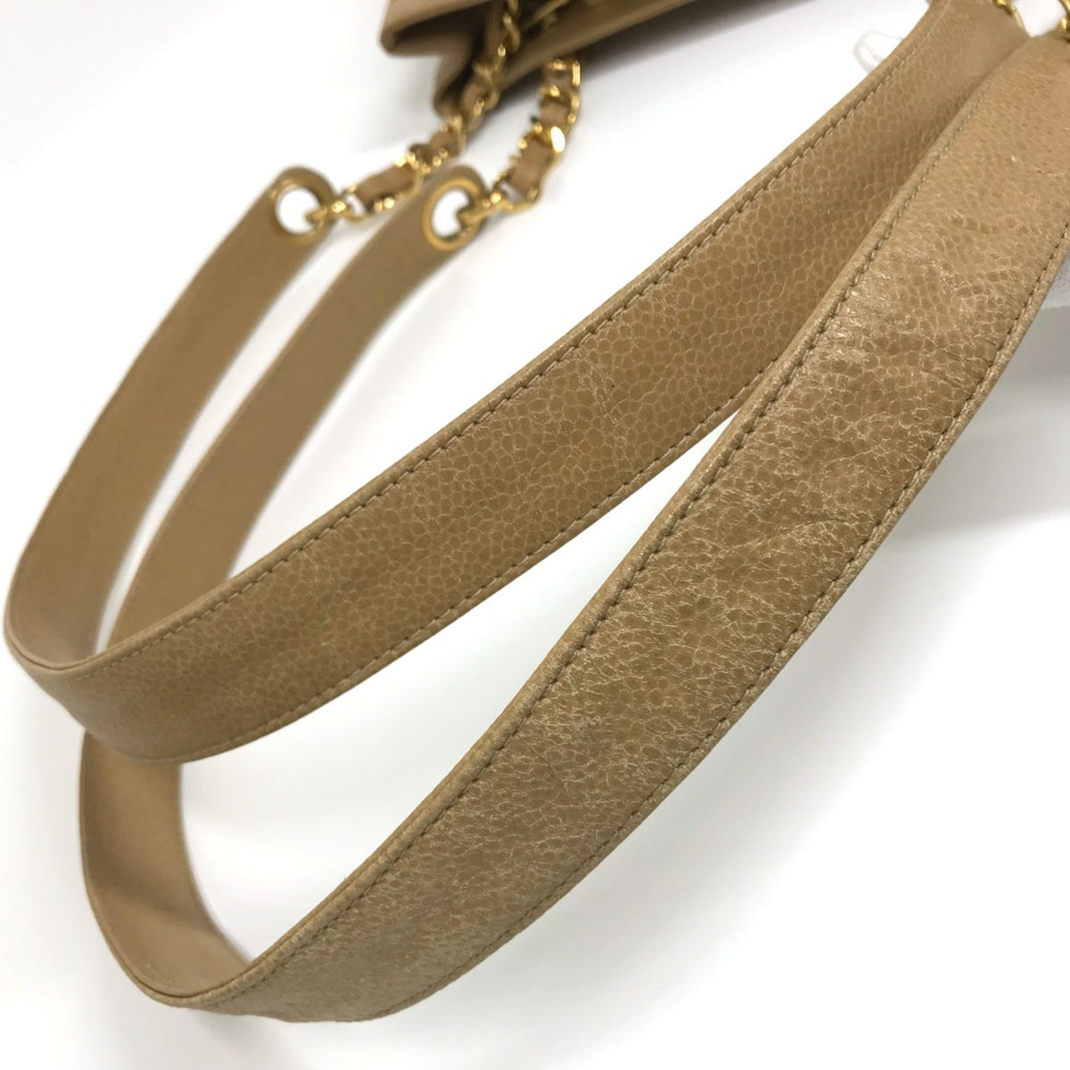 Chanel Beige Leather Shoulder Bag (Pre-Owned)