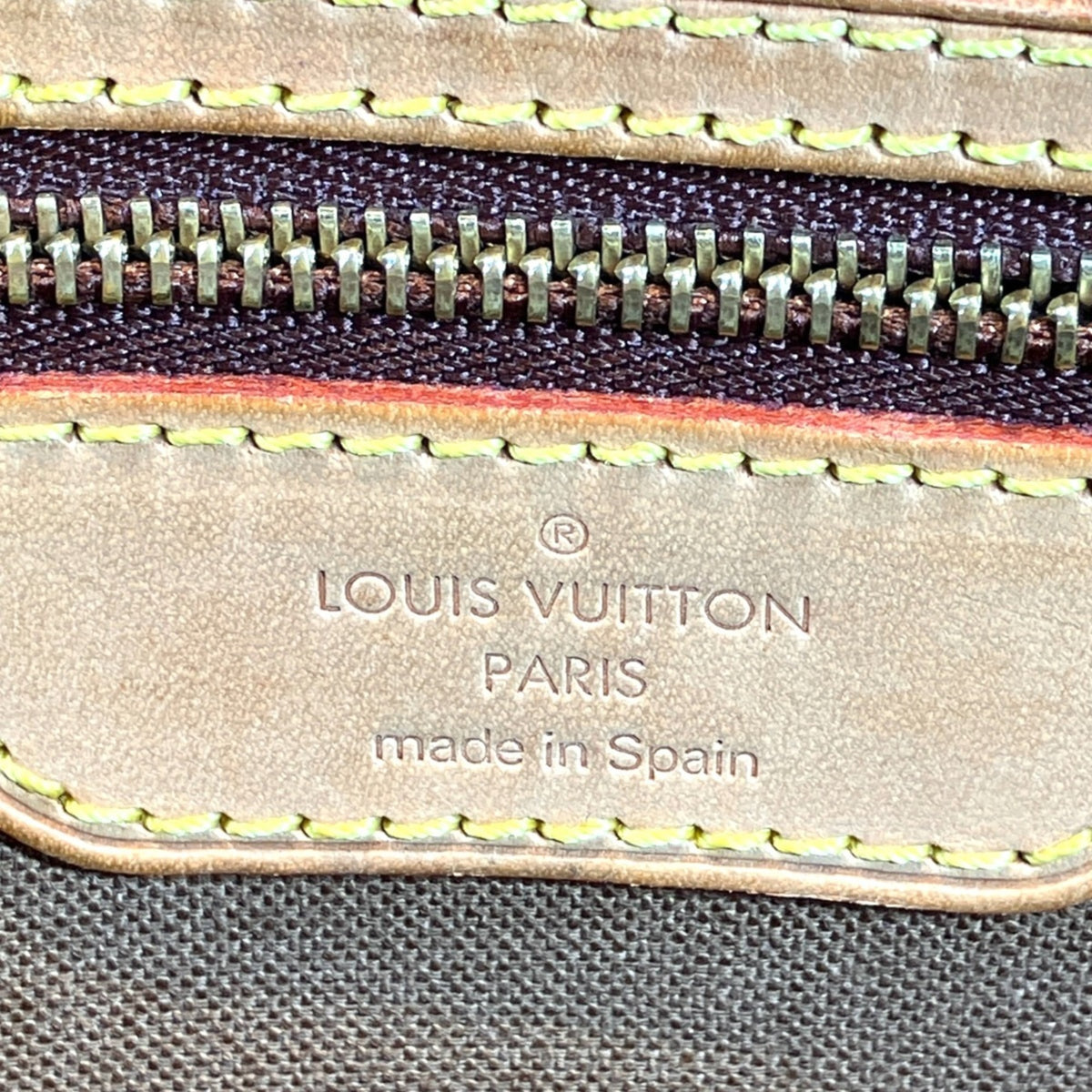Louis Vuitton Brown Monogram Shoulder Bag (Pre-Owned)