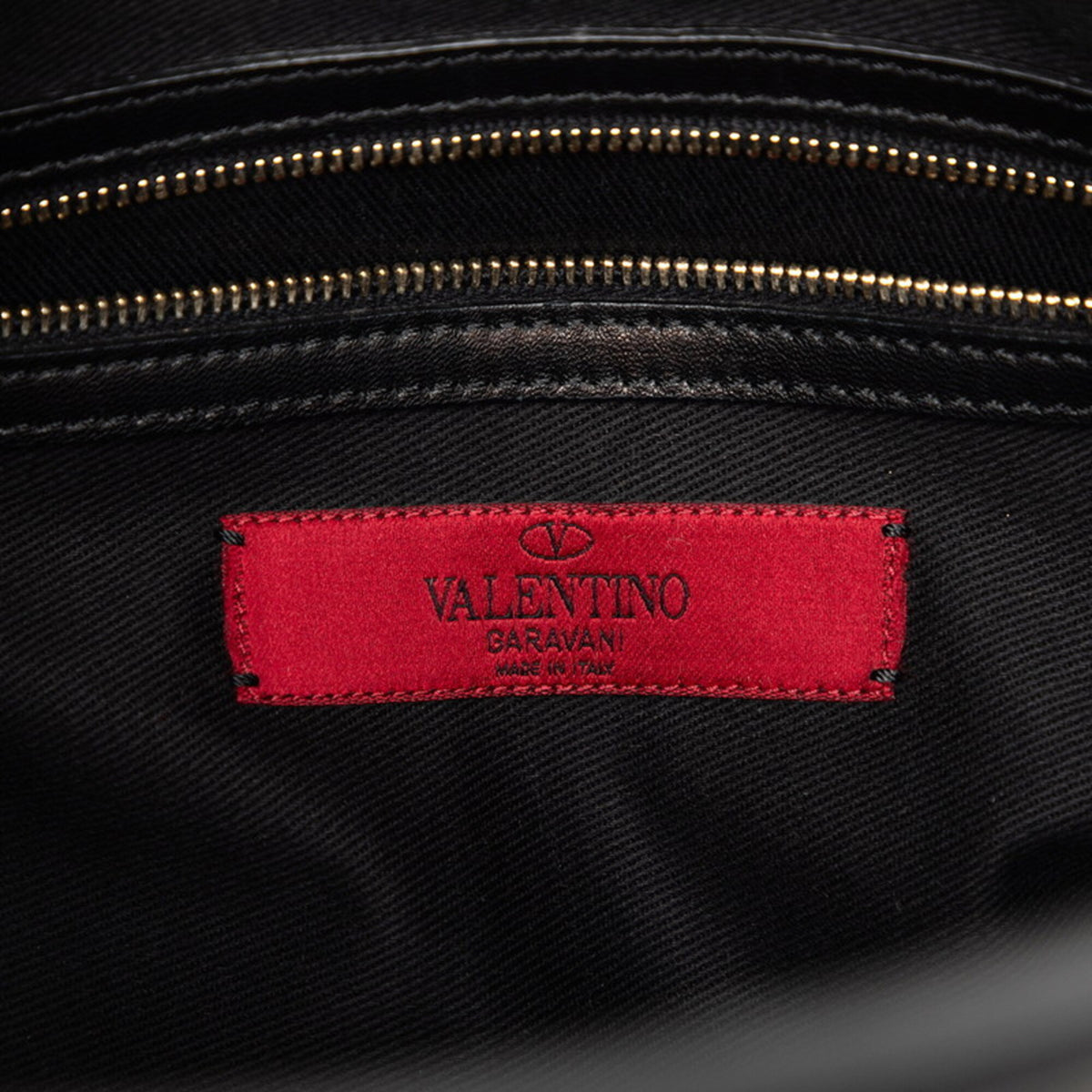 Valentino Black Leather Handbag Shoulder Bag (Pre-Owned)