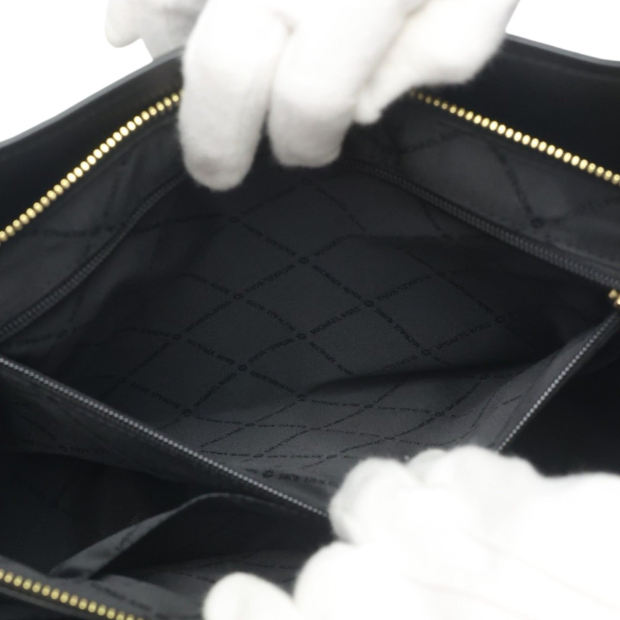 Michael Kors Black Leather Tote Bag (Pre-Owned)