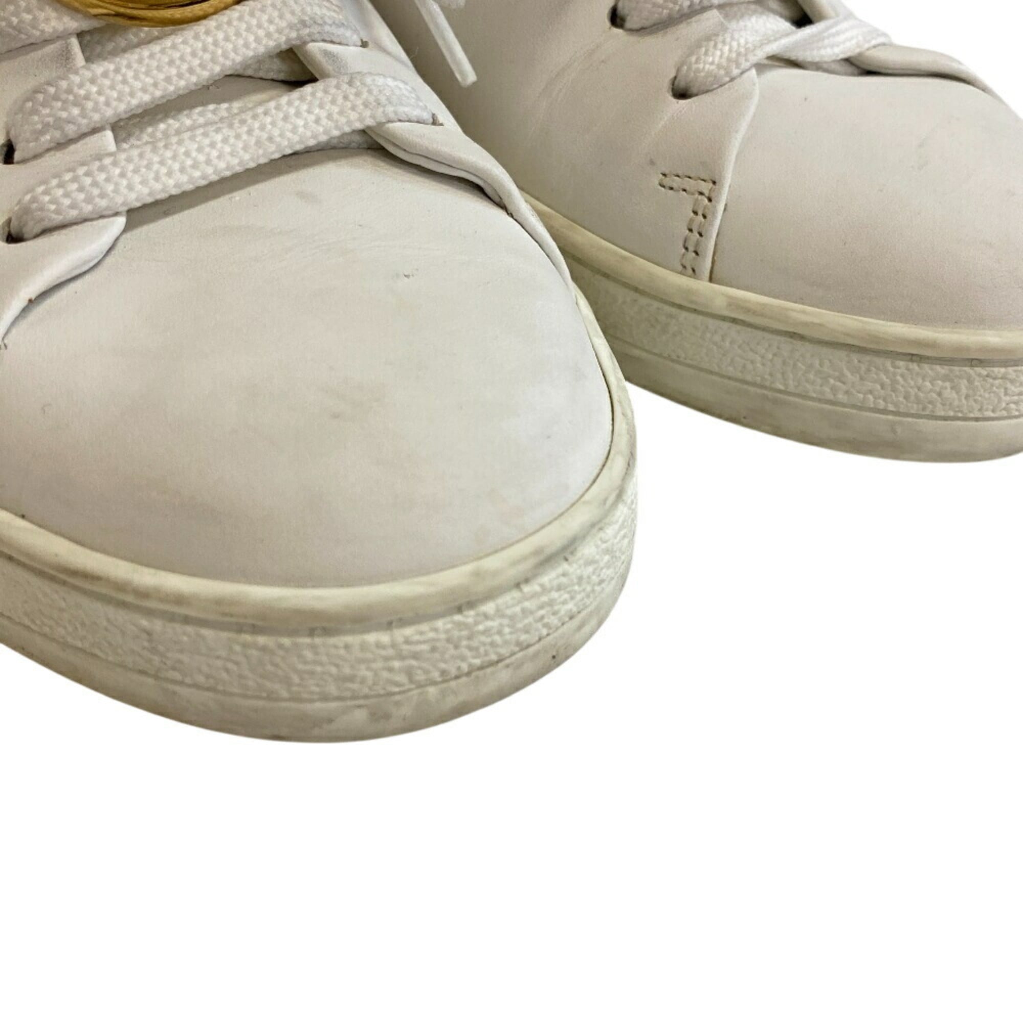 Louis Vuitton White Sneakers (Pre-Owned)