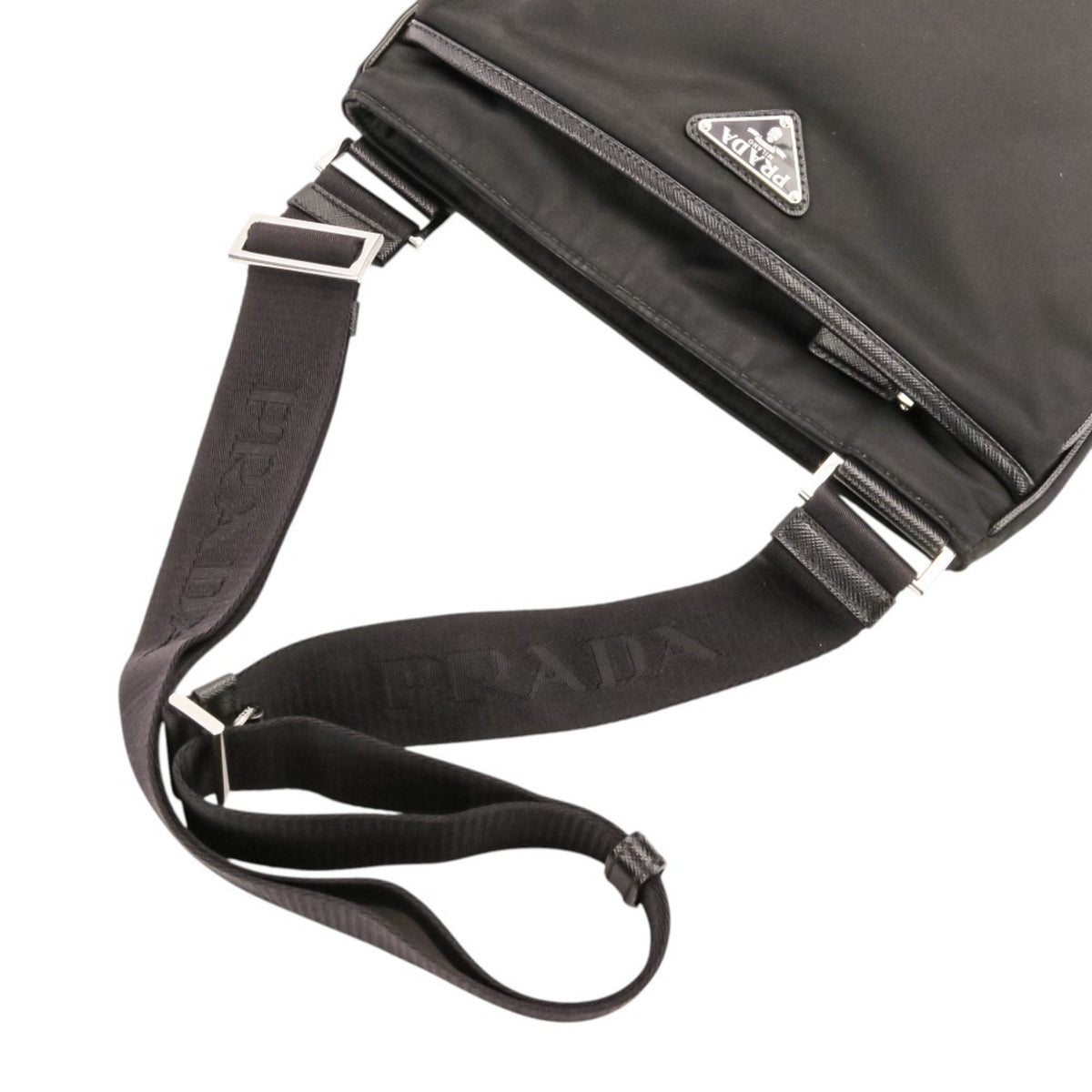 Prada Black Nylon Shoulder Bag (Pre-Owned)