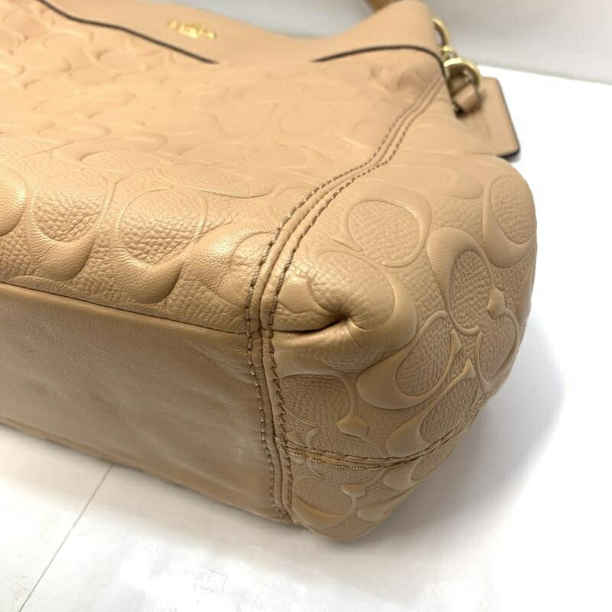 Coach Signature Signature Line Tote Bag (Pre-Owned)