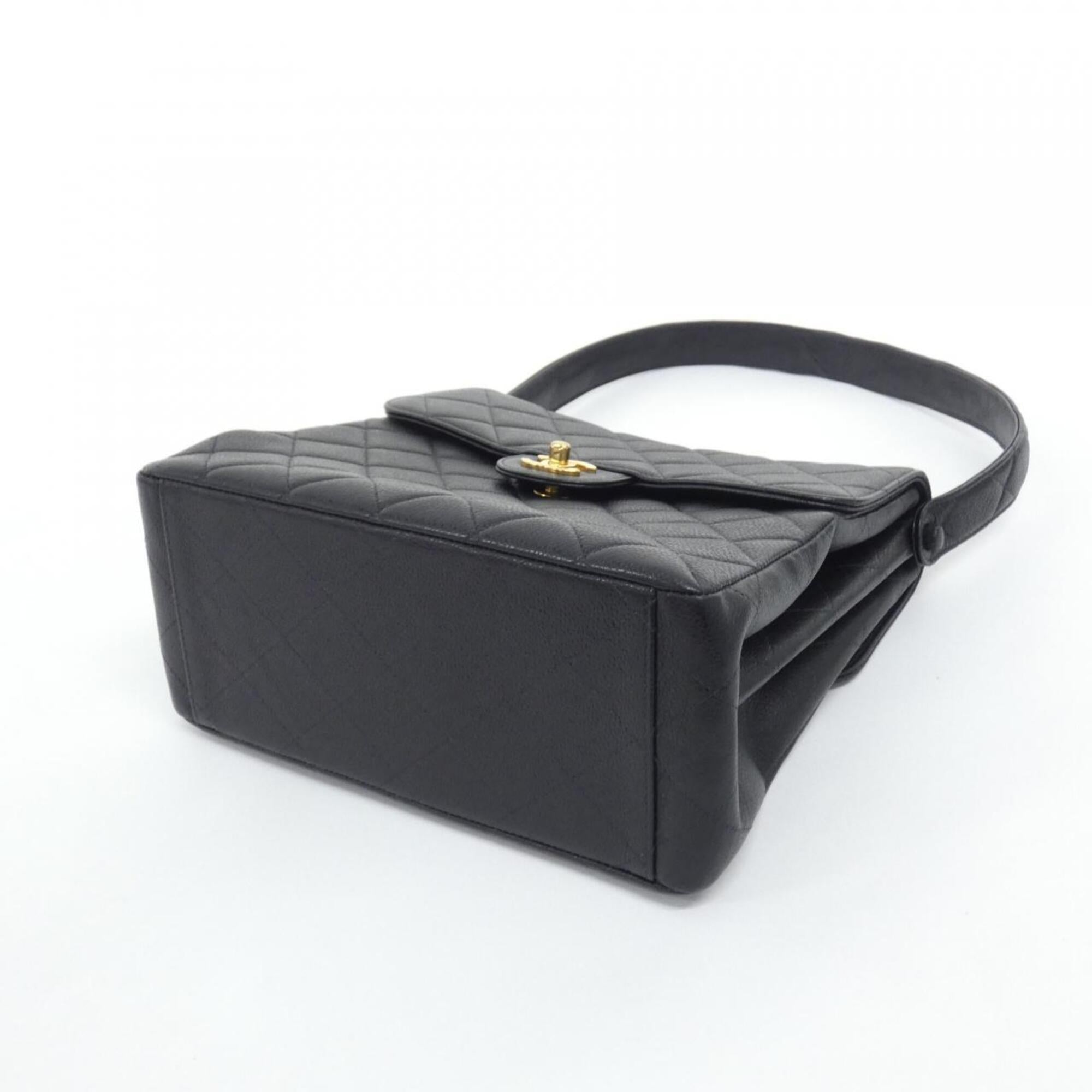 Chanel Black Grained Calfskin Shoulder Bag (Pre-Owned)