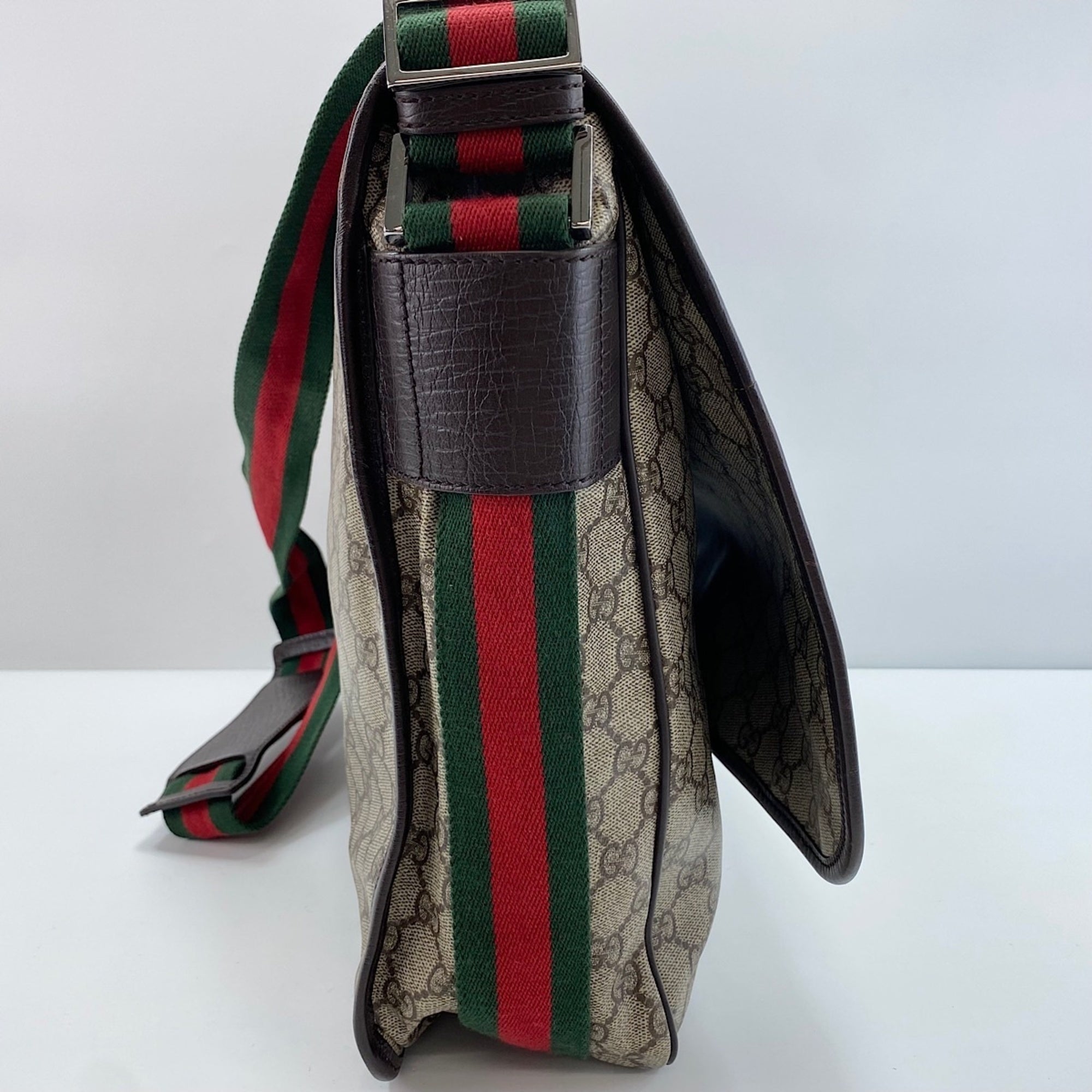 Gucci Brown Shoulder Bag (Pre-Owned)