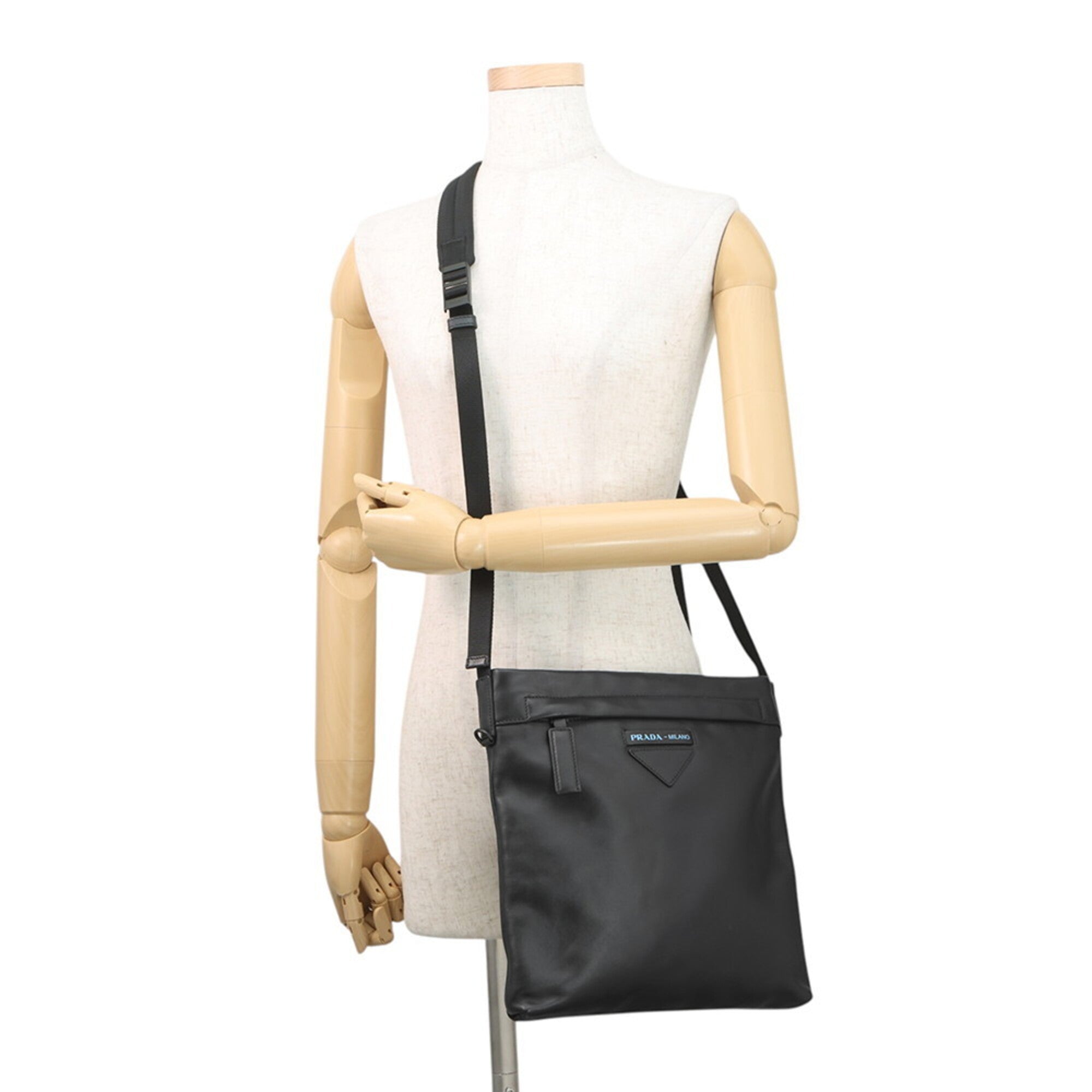 Prada Black Handbag Shoulder Bag (Pre-Owned)