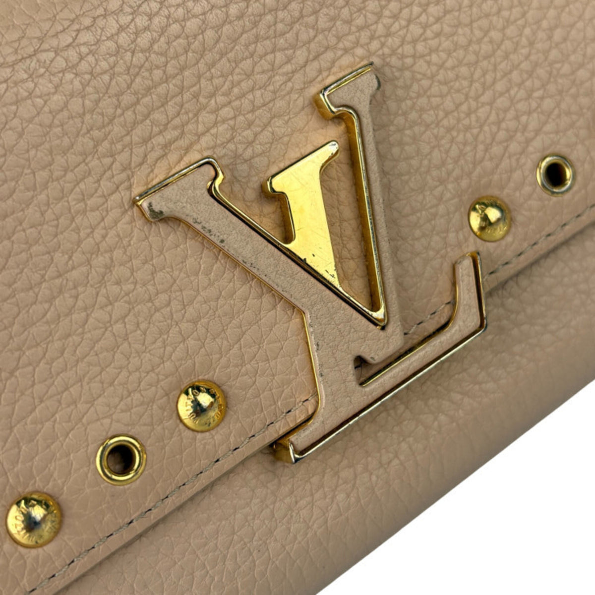 Louis Vuitton Beige Leather Wallet (Bi-Fold) (Pre-Owned)