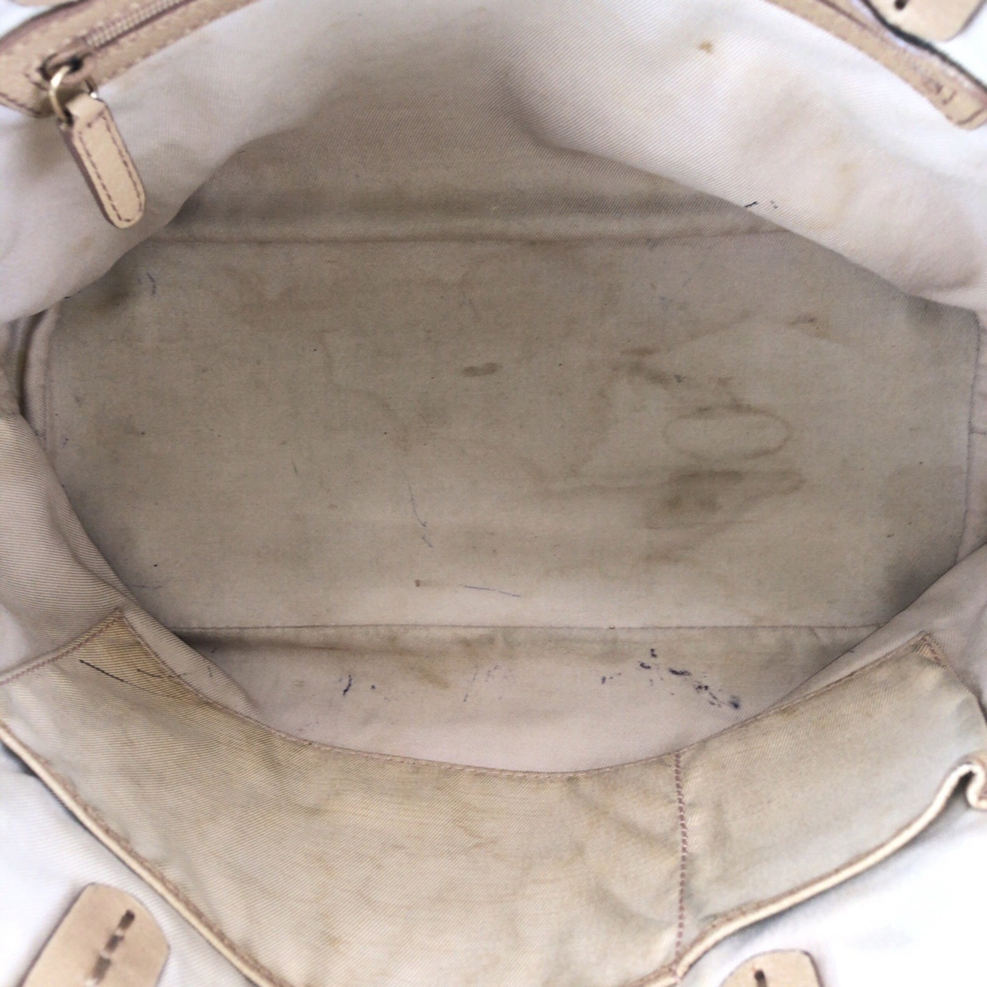 Bvlgari Beige Leather Handbag Tote Bag (Pre-Owned)