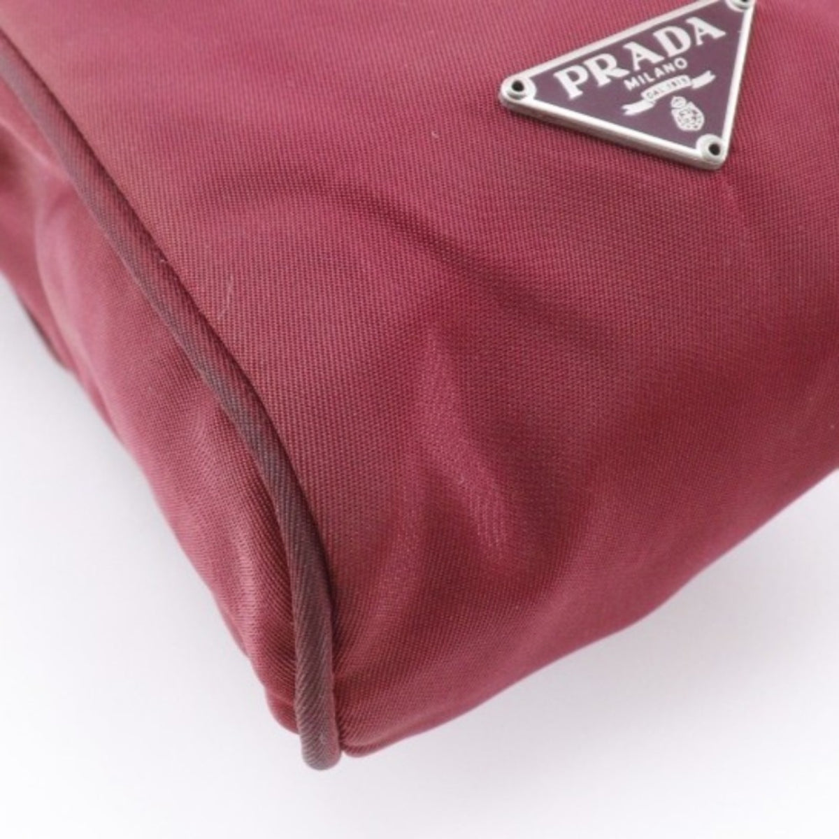 Prada Red Color Nylon Fanny Pack Shoulder Bag (Pre-Owned)