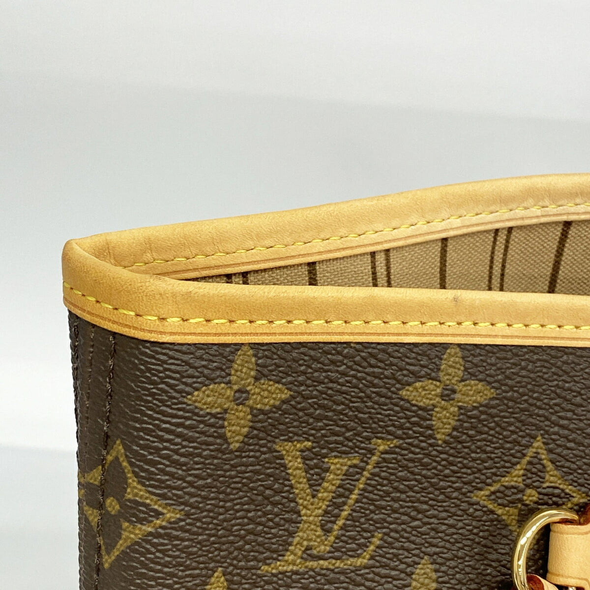 Louis Vuitton Brown Tote Bag (Pre-Owned)