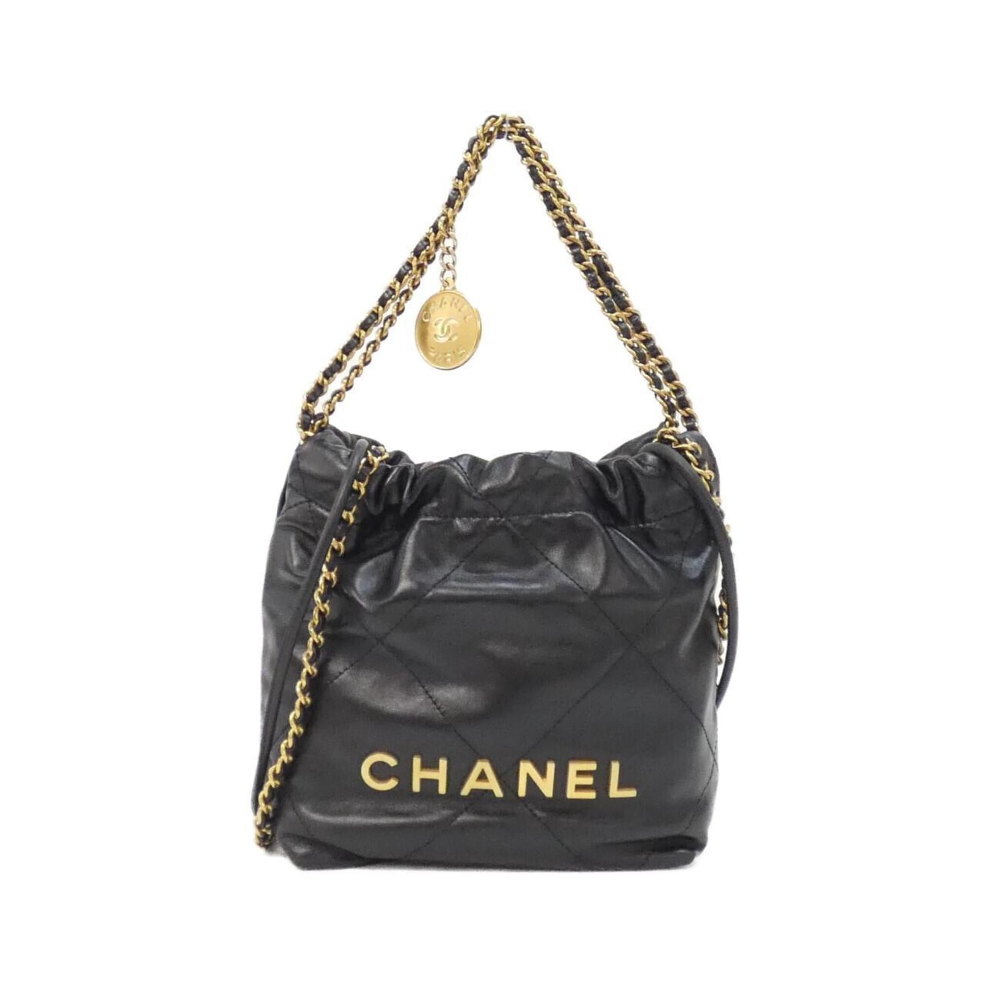 Chanel Black Leather Handbag (Pre-Owned)