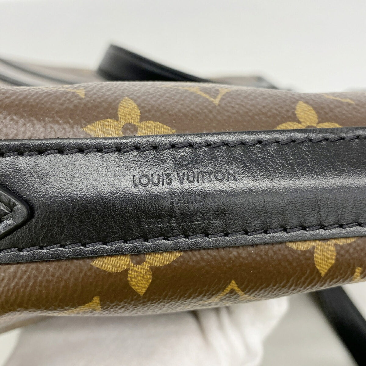 Louis Vuitton Brown Tote Bag (Pre-Owned)