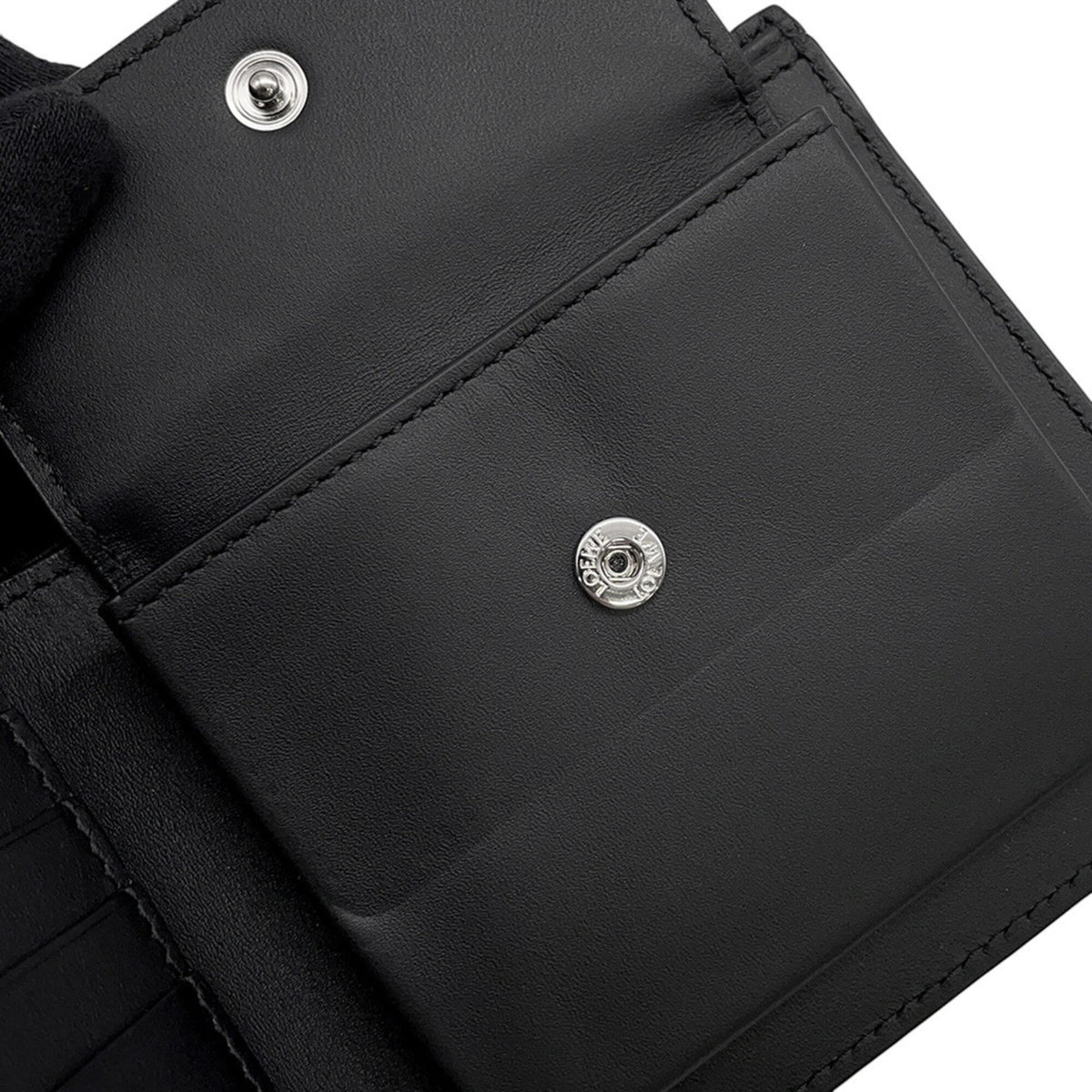 Loewe Black Leather Wallet (Bi-Fold) (Pre-Owned)
