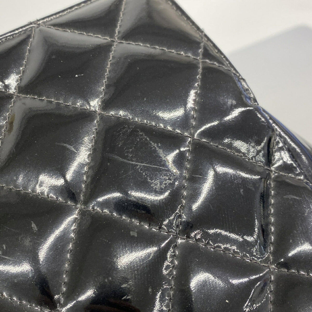 Chanel Black Patent Leather Tote Bag (Pre-Owned)