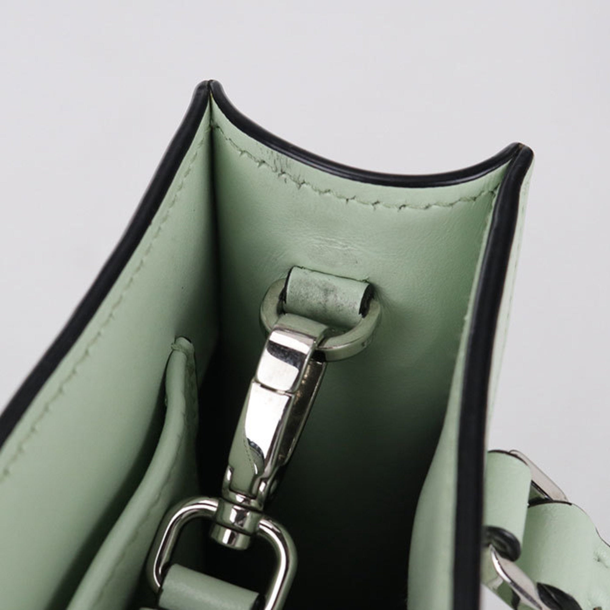 Prada Green Leather Handbag (Pre-Owned)