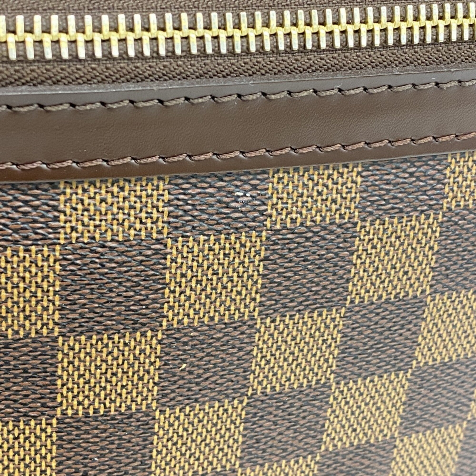 Louis Vuitton Ebene Shoulder Bag (Pre-Owned)