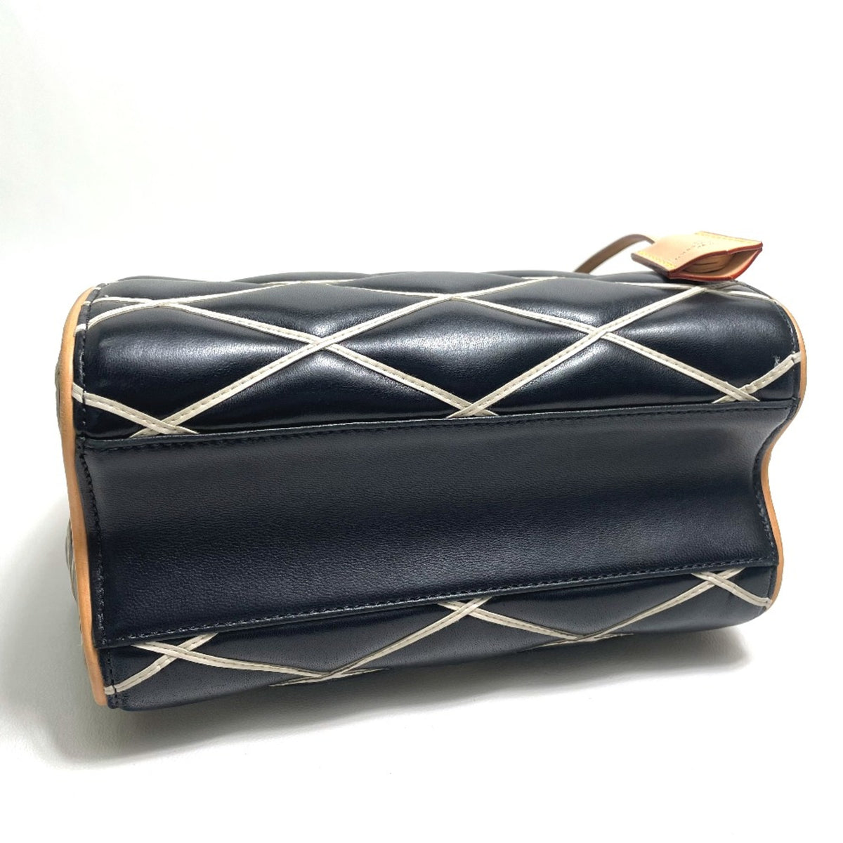 Louis Vuitton Black Leather Handbag (Pre-Owned)