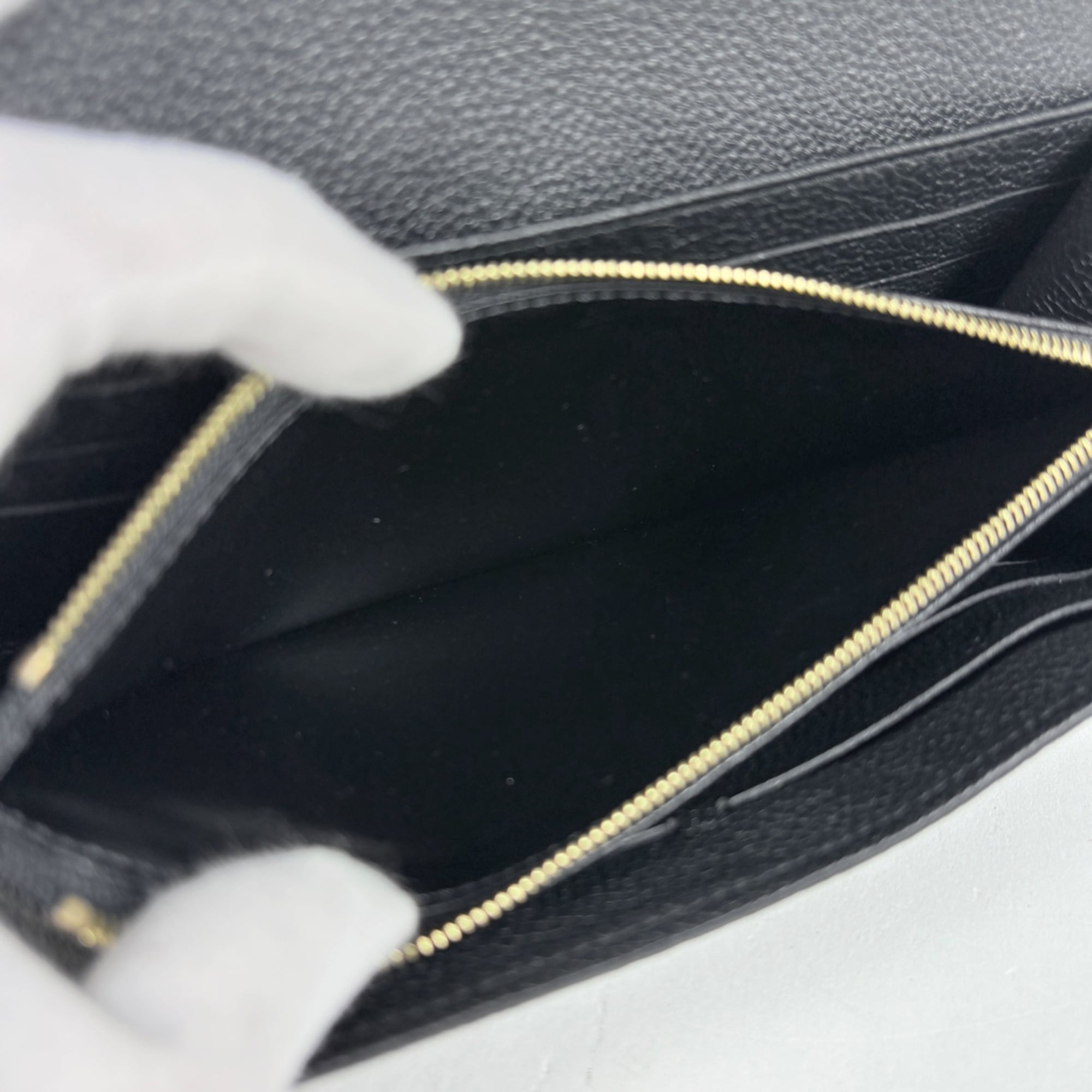 Louis Vuitton Black Noir Monogram Empreinte Long Wallet (Bi-Fold) (Pre-Owned)