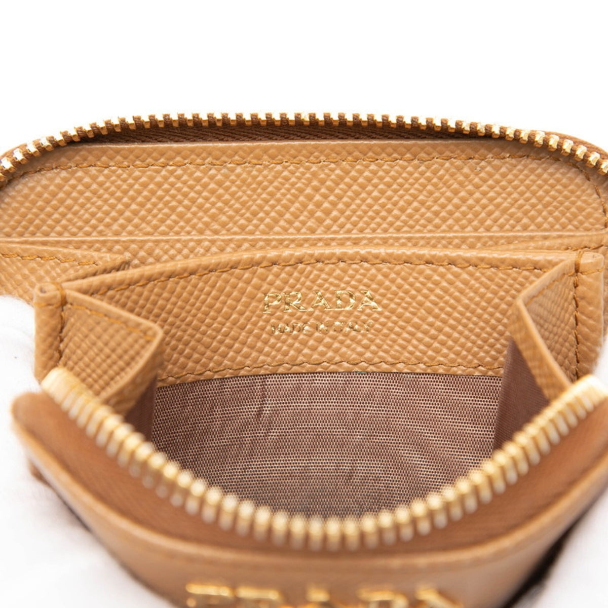 Prada Brown Leather Coin Purse/Coin Case (Pre-Owned)