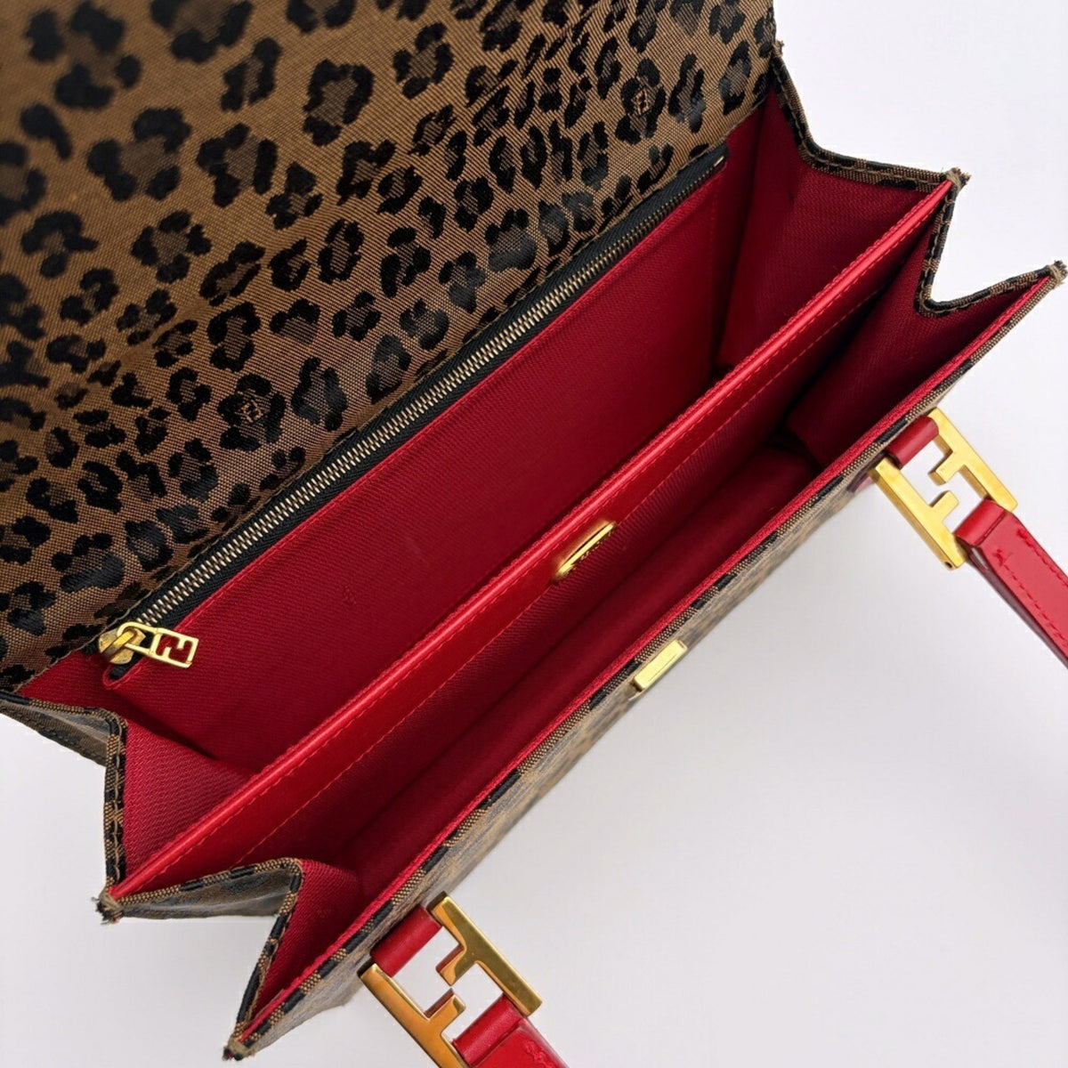 Fendi Black Brown Red Color Canvas Leather Handbag Shoulder Bag (Pre-Owned)