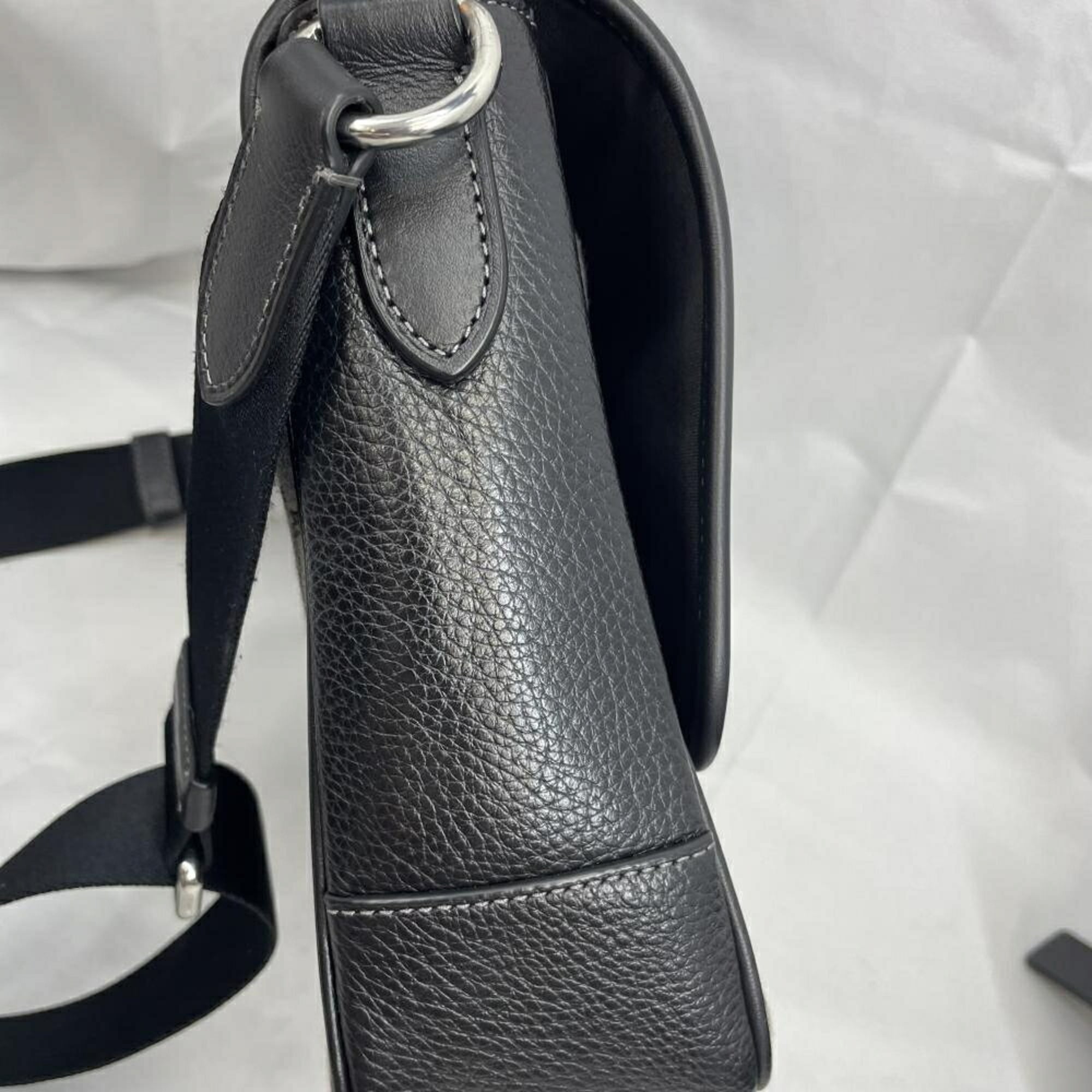 Coach Leather Shoulder Bag (Pre-Owned)