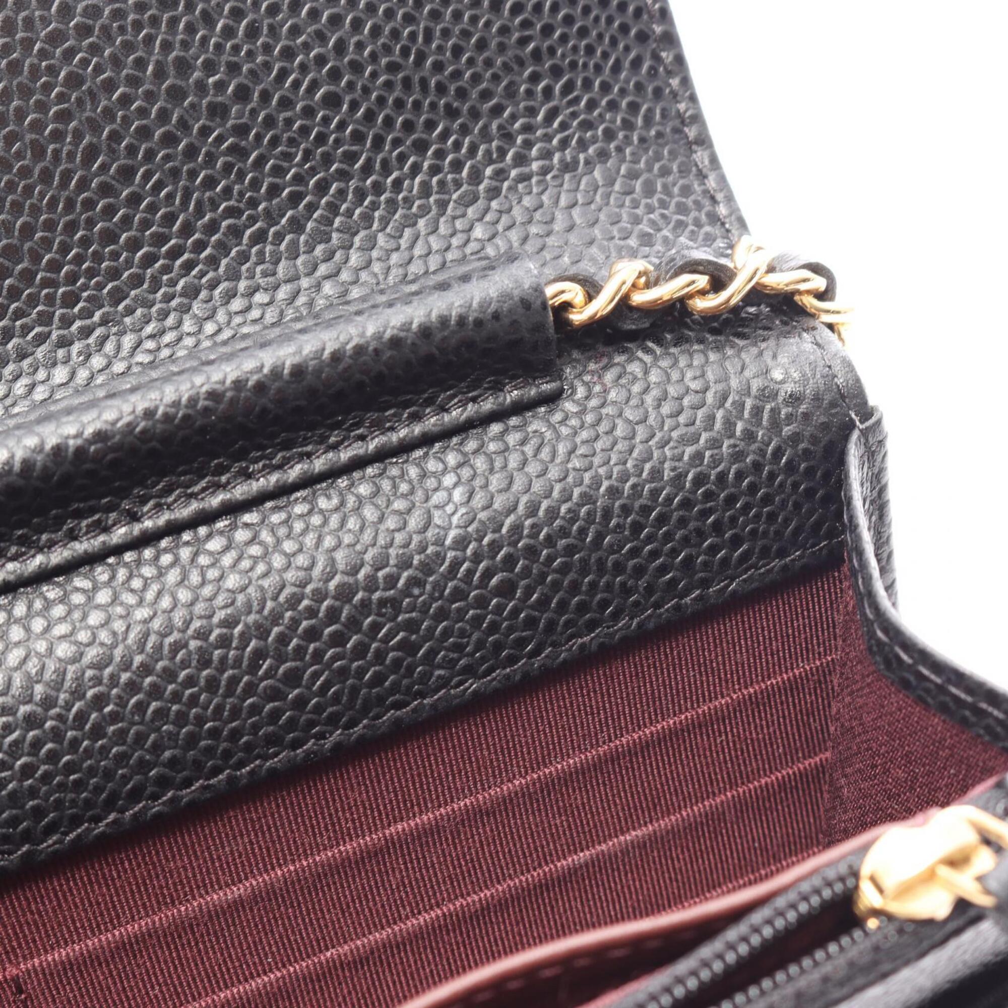 Chanel Black Grained Calfskin Handbag Shoulder Bag (Pre-Owned)