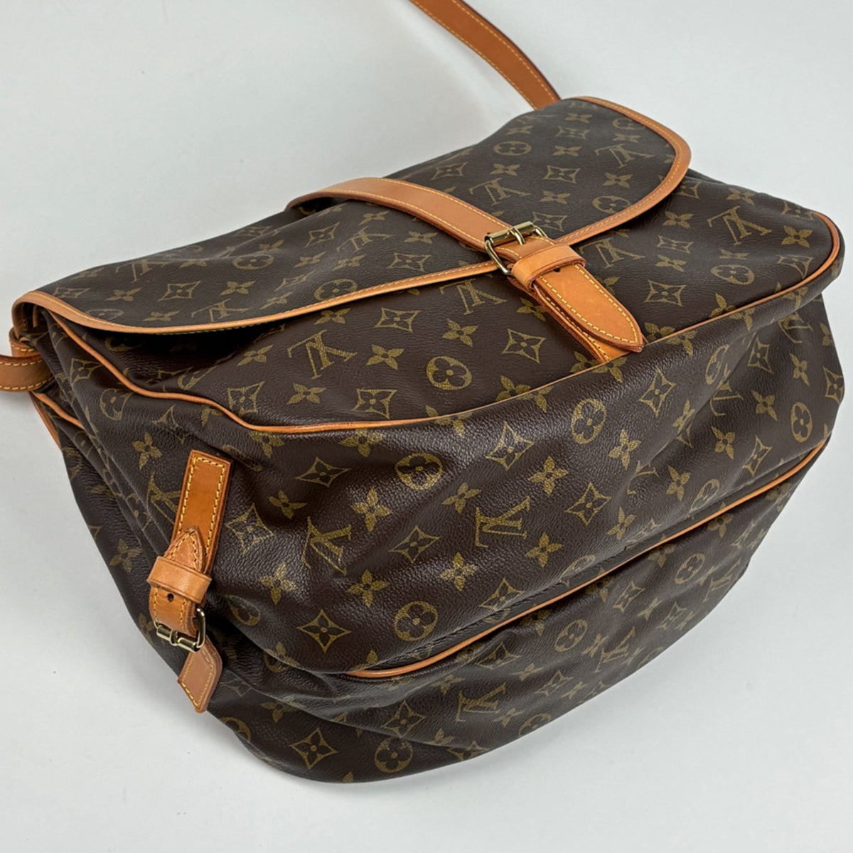 Louis Vuitton Monogram Brown Monogram Shoulder Bag (Pre-Owned)