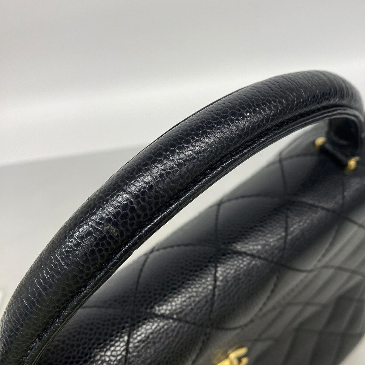 Chanel Black Grained Calfskin Handbag (Pre-Owned)