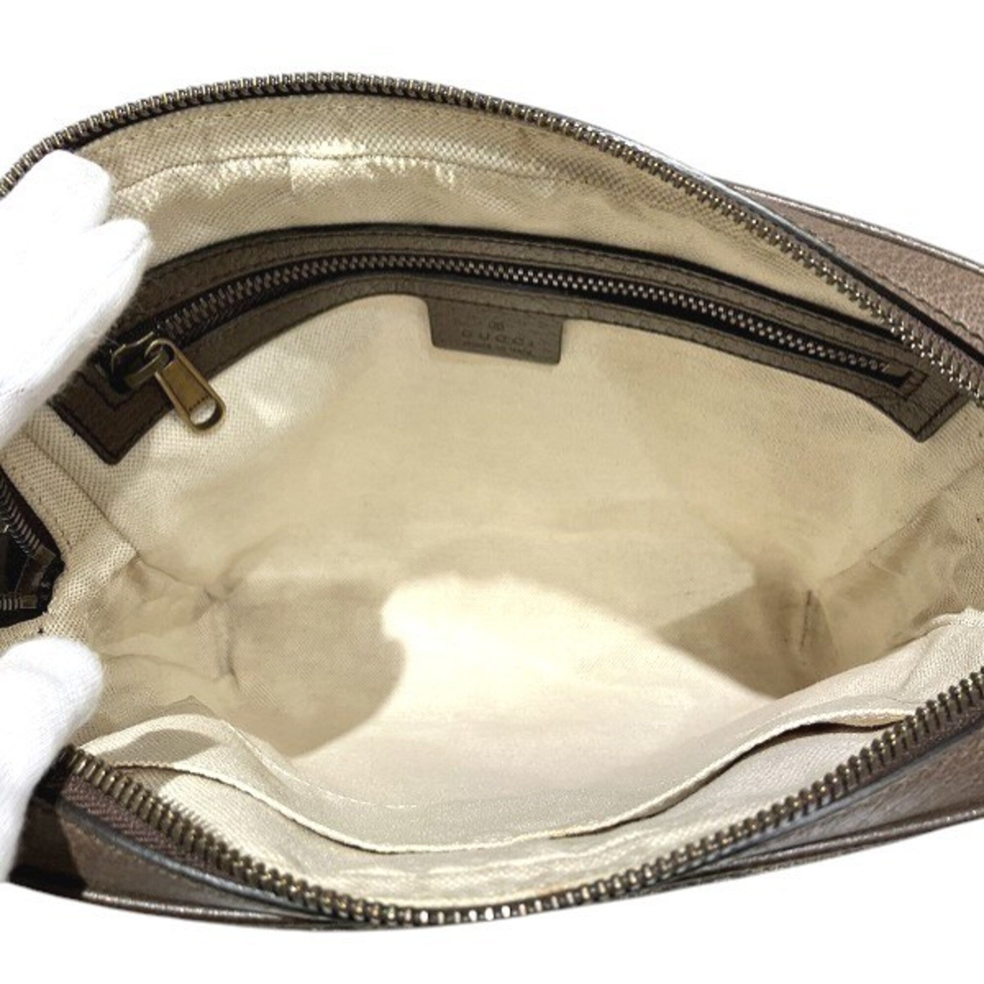 Gucci Beige Gg Supreme Handbag Shoulder Bag (Pre-Owned)