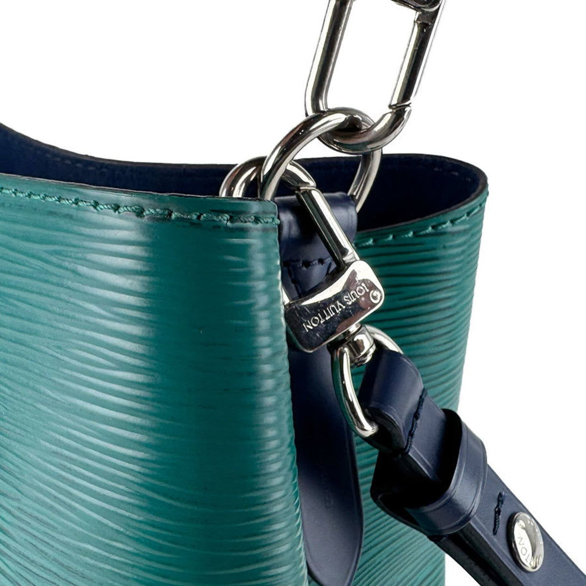 Louis Vuitton Green Navy Epi Leather Handbag Shoulder Bag (Pre-Owned)