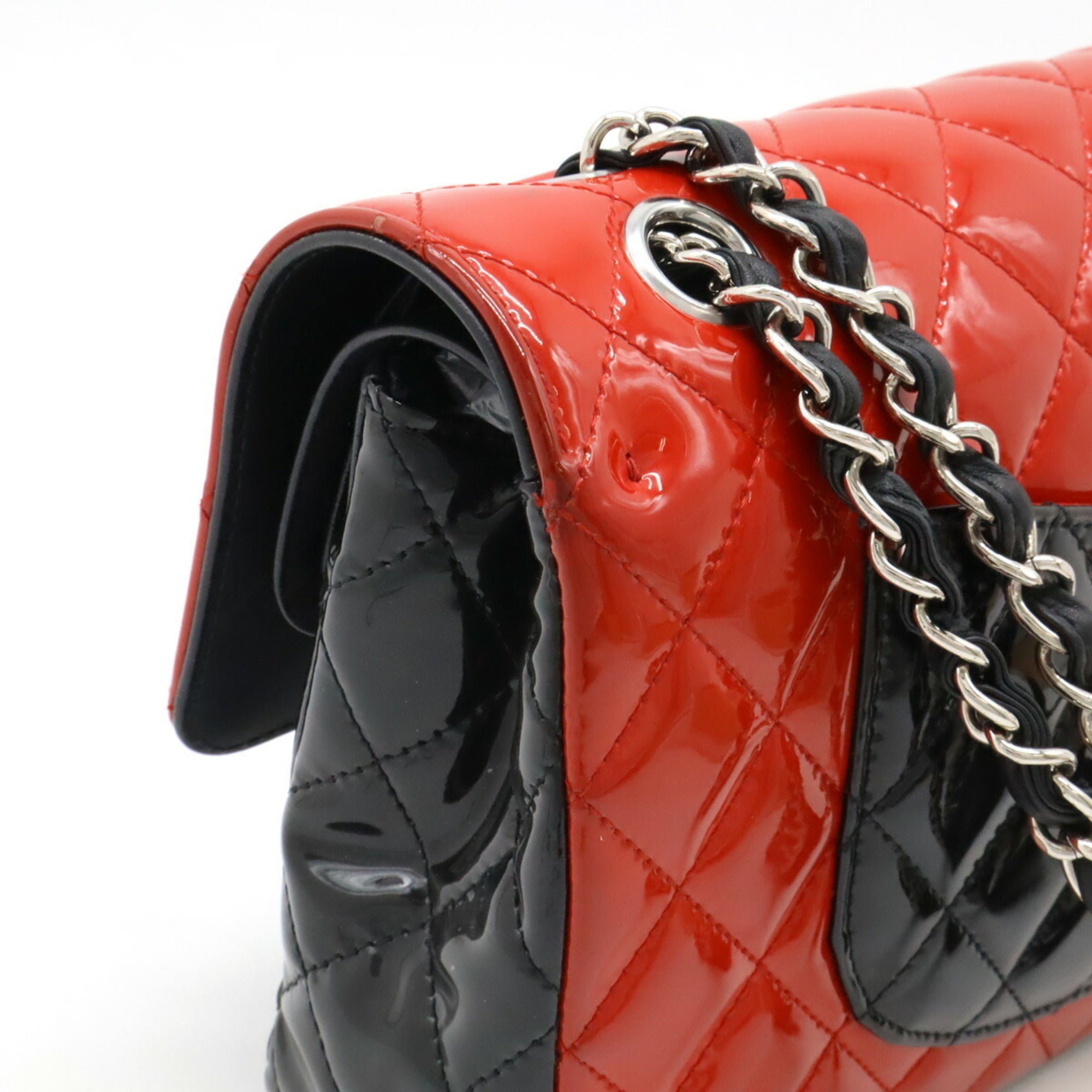 Chanel Black Red Color Patent Leather Shoulder Bag (Pre-Owned)