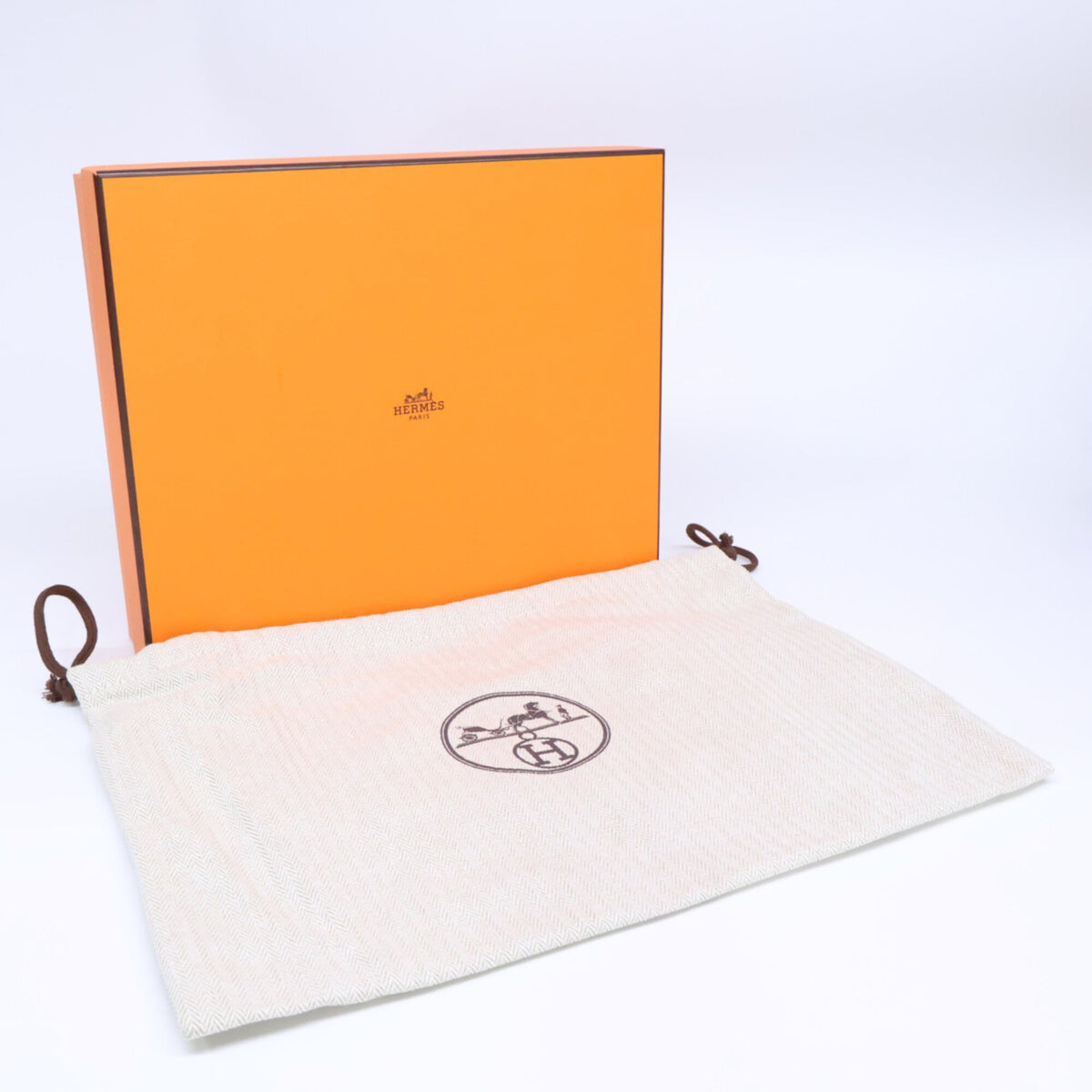 Hermes Beige Shoulder Bag (Pre-Owned)