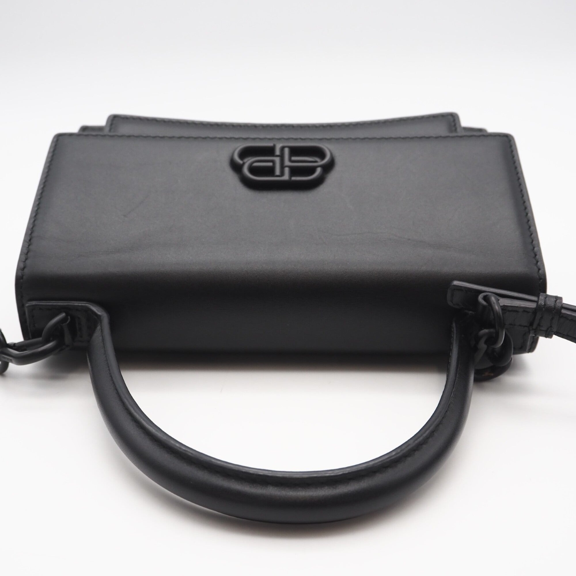 Balenciaga Black Leather Handbag (Pre-Owned)