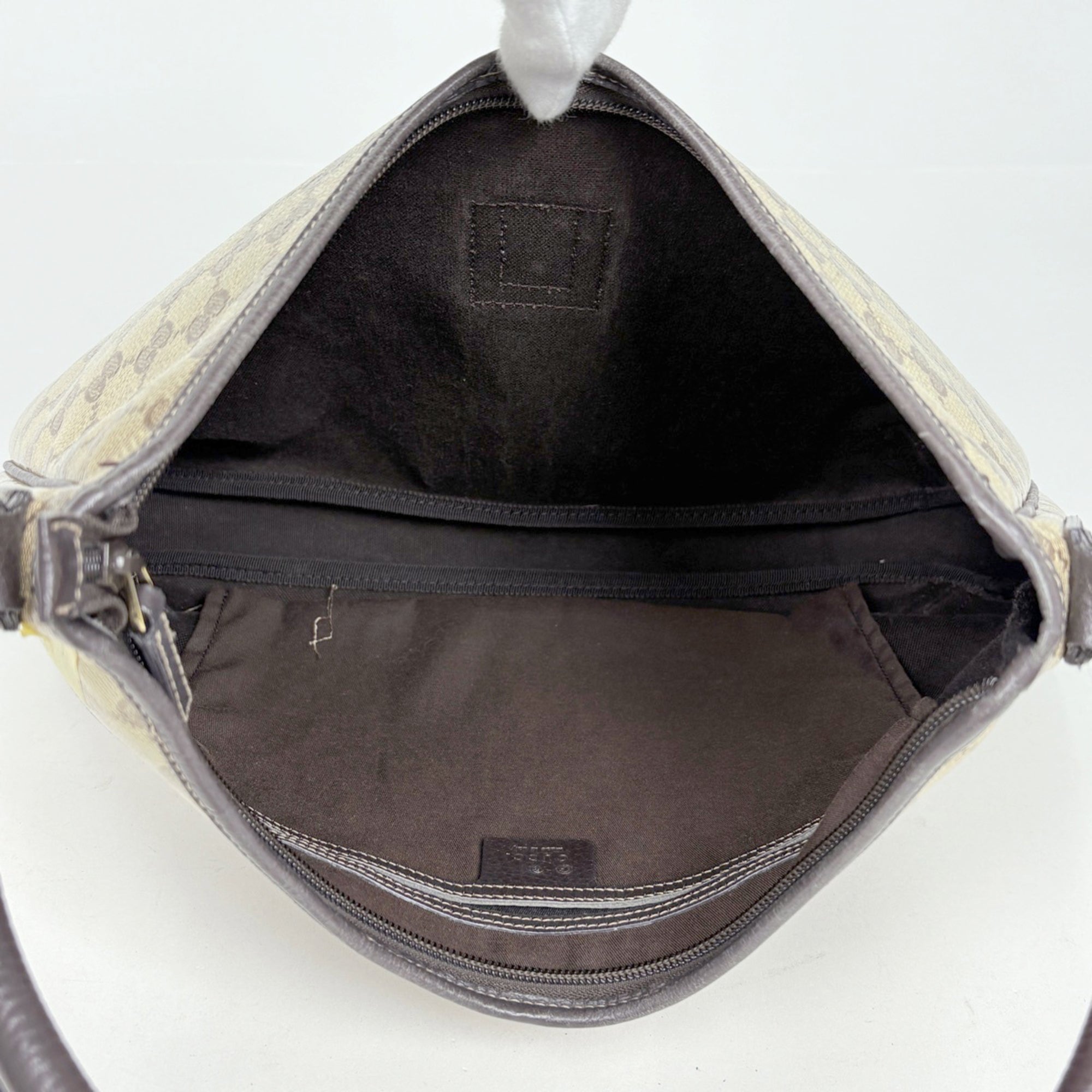 Gucci Brown Coated Canvas Leather Shoulder Bag (Pre-Owned)