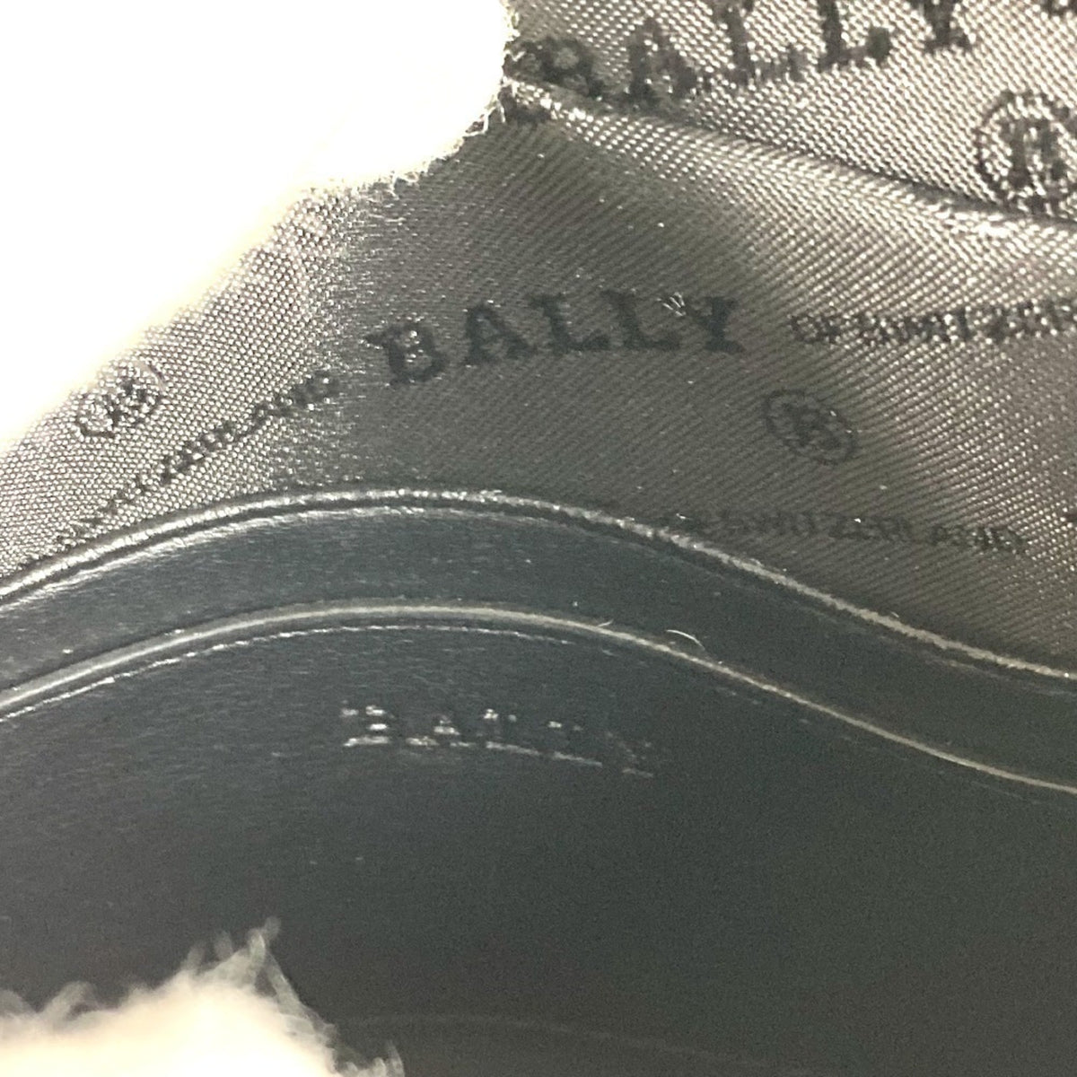 Bally Black Nylon Canvas Shoulder Bag (Pre-Owned)