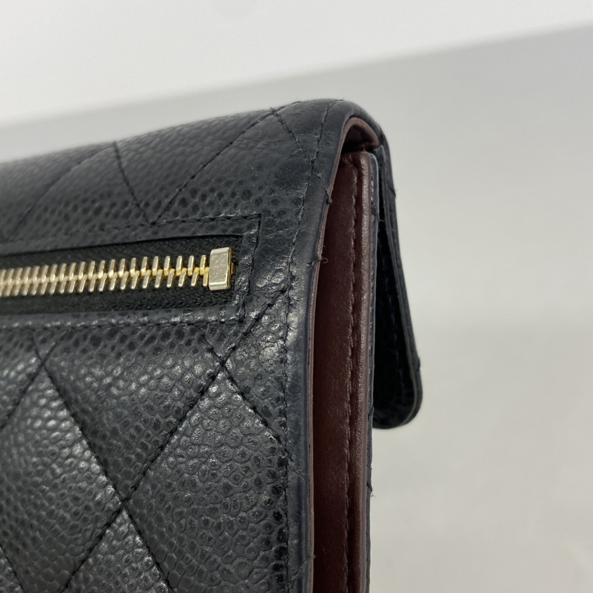 Chanel Black Grained Calfskin Wallet (Tri-Fold) (Pre-Owned)