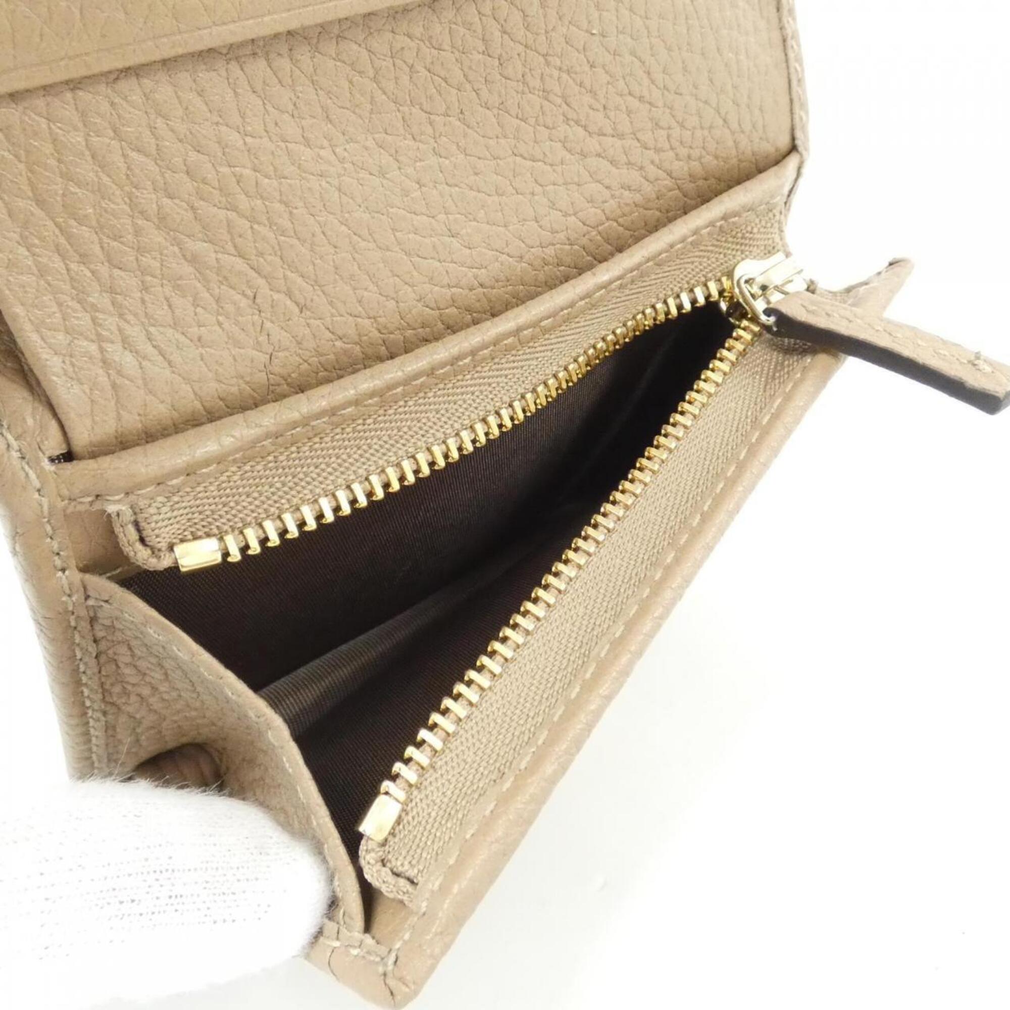 Gucci Beige Leather Wallet (Bi-Fold) (Pre-Owned)