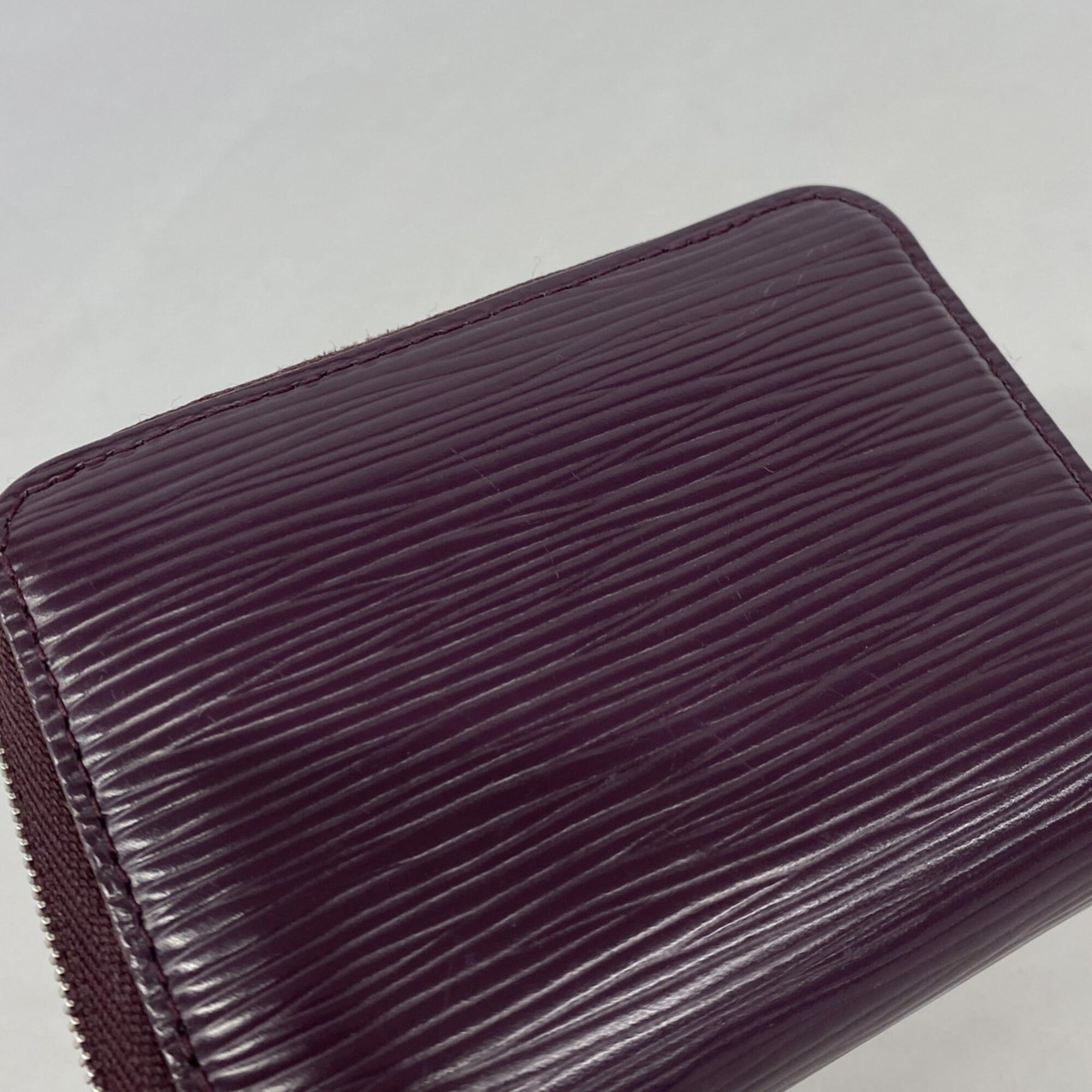 Louis Vuitton Cassis Wallet (Bi-Fold) (Pre-Owned)