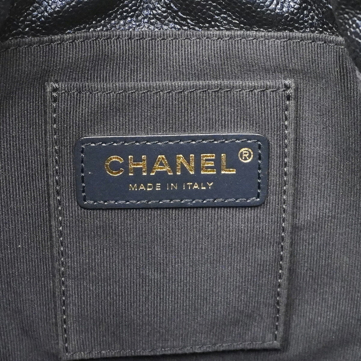 Chanel Navy Grained Calfskin Handbag (Pre-Owned)