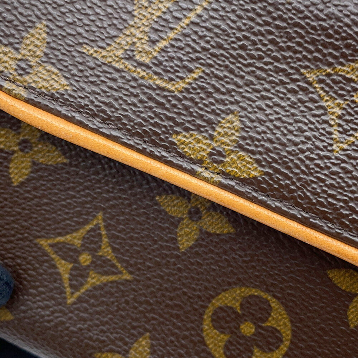 Louis Vuitton Brown Monogram Monogram Handbag Pochette Pouch Sling Bag (Pre-Owned)